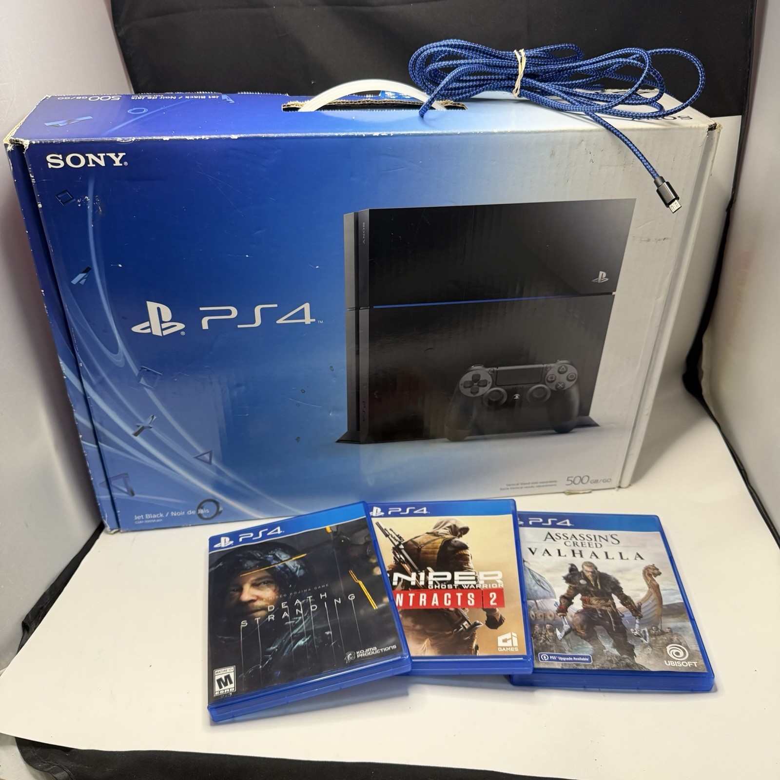 Sony PlayStation 4 PS4 500GB Controllers Games Charging Dock Box Complete Lot