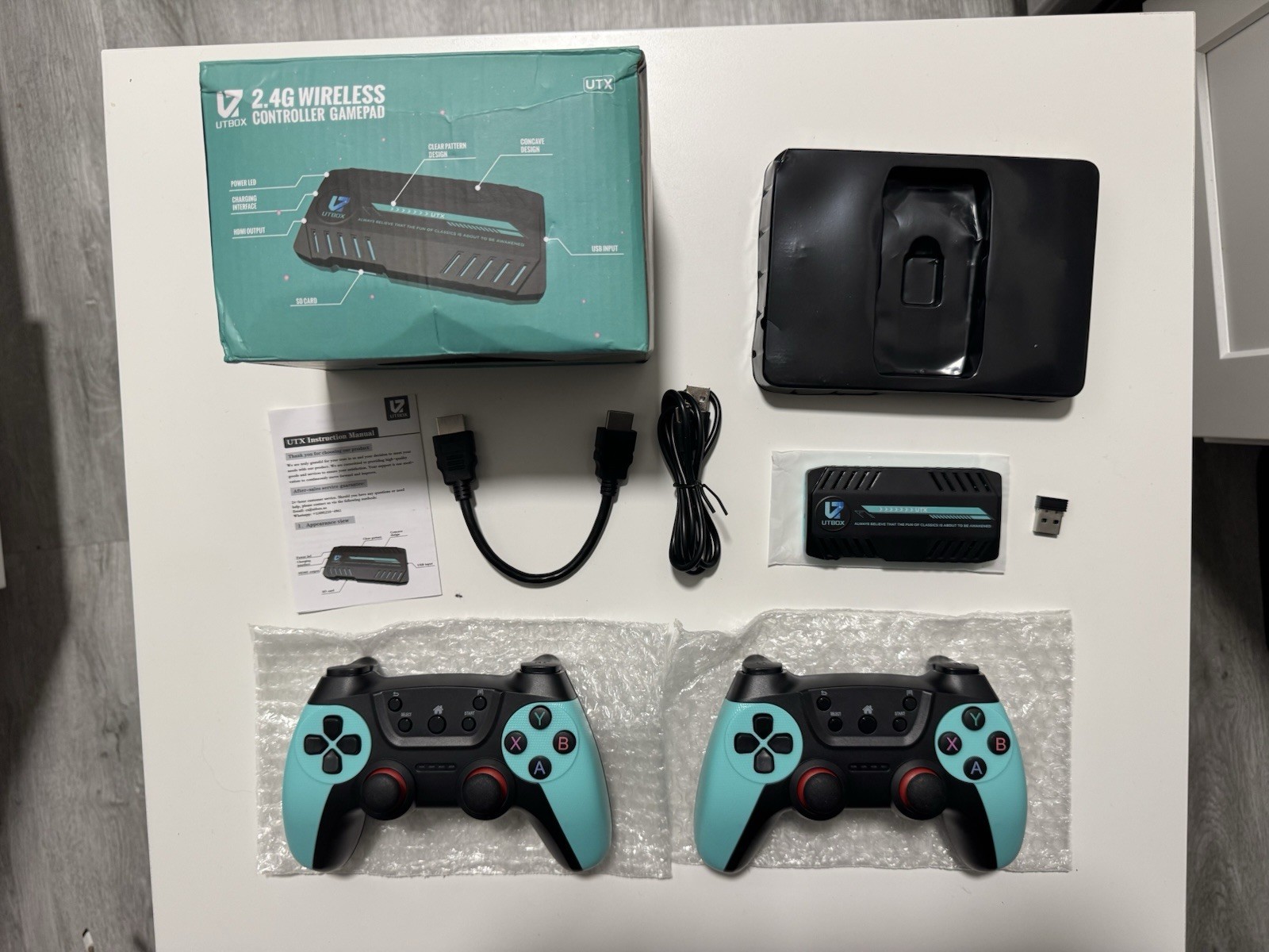 Game Console 128 GB With 50 000 Games AND 2 Controllers