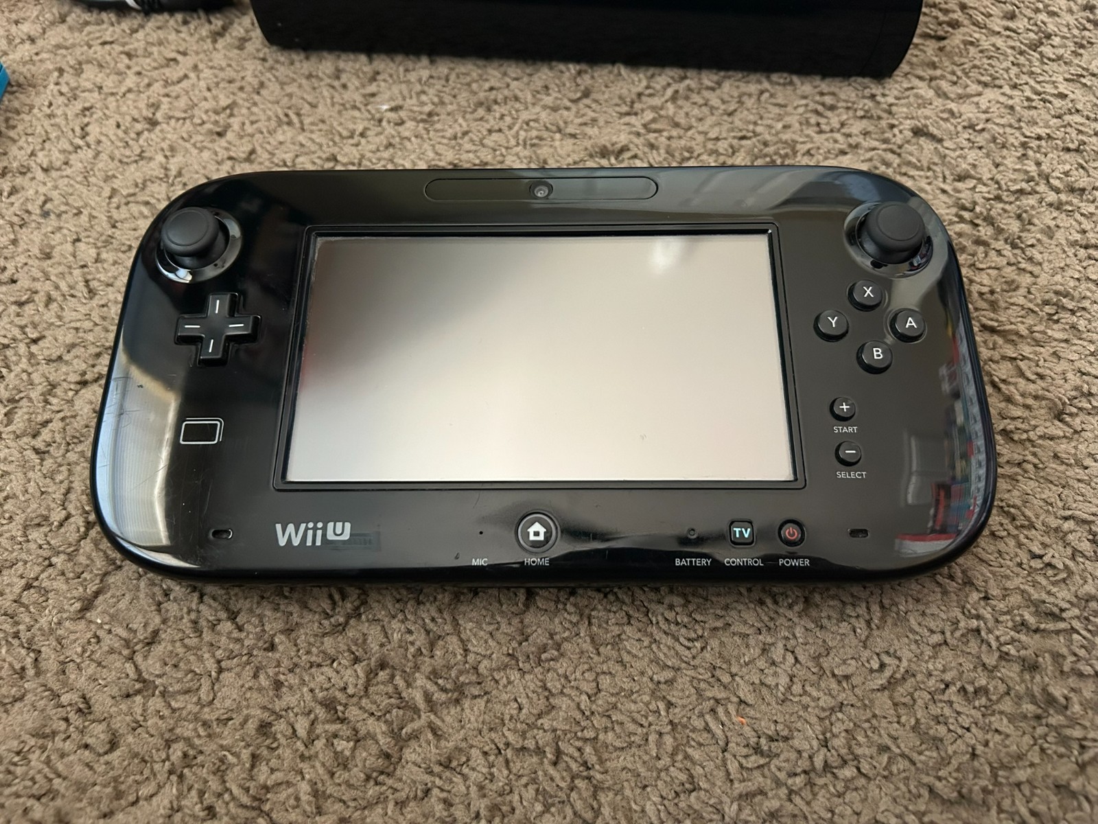 Nintendo Wii U 32GB Console + Super Smash Bros bundle lot black system