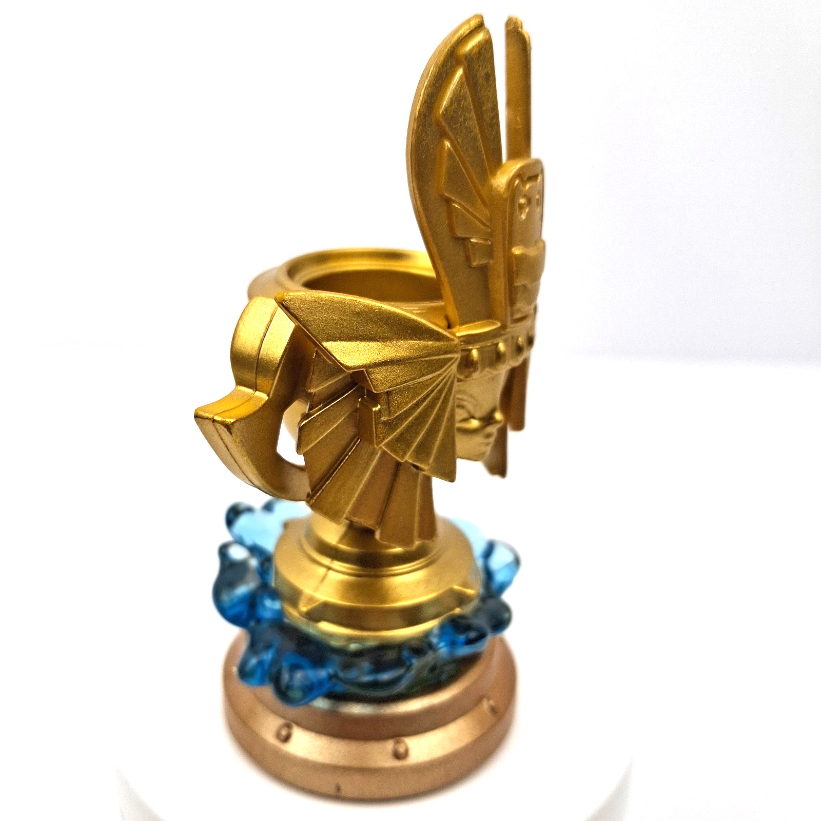Skylanders Superchargers Golden Queen Sea Trophy Figure