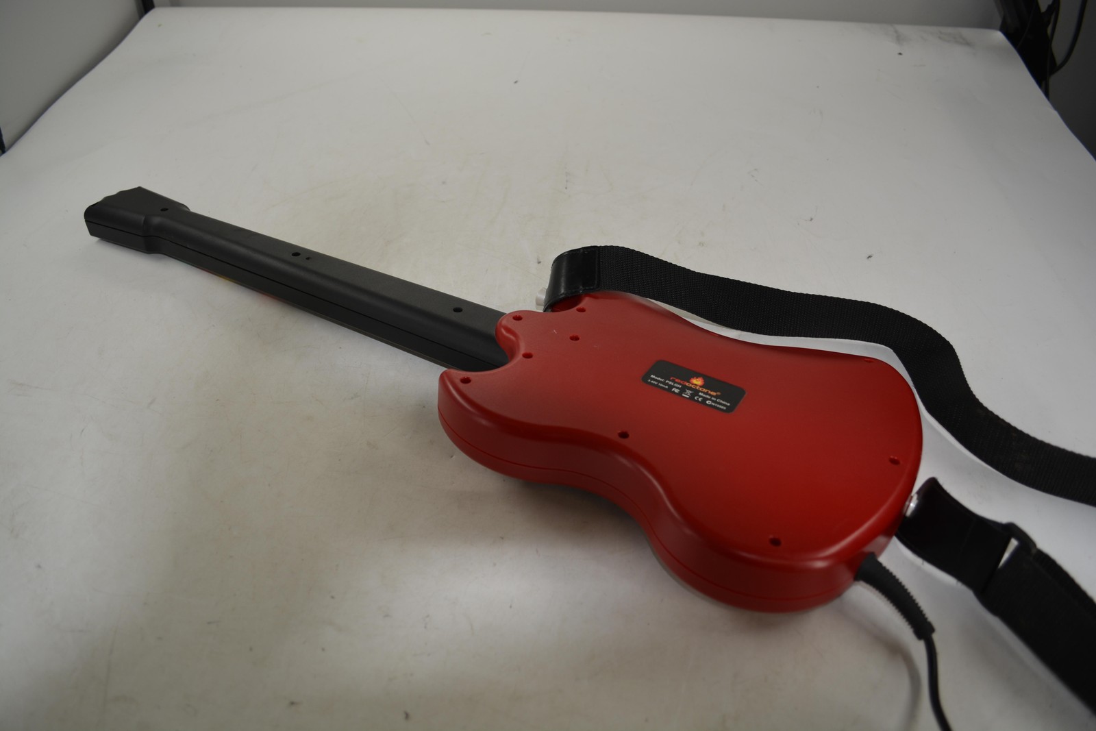 RedOctane Wired Game Controller Red PSLGH Console Accessory Plastic Strap