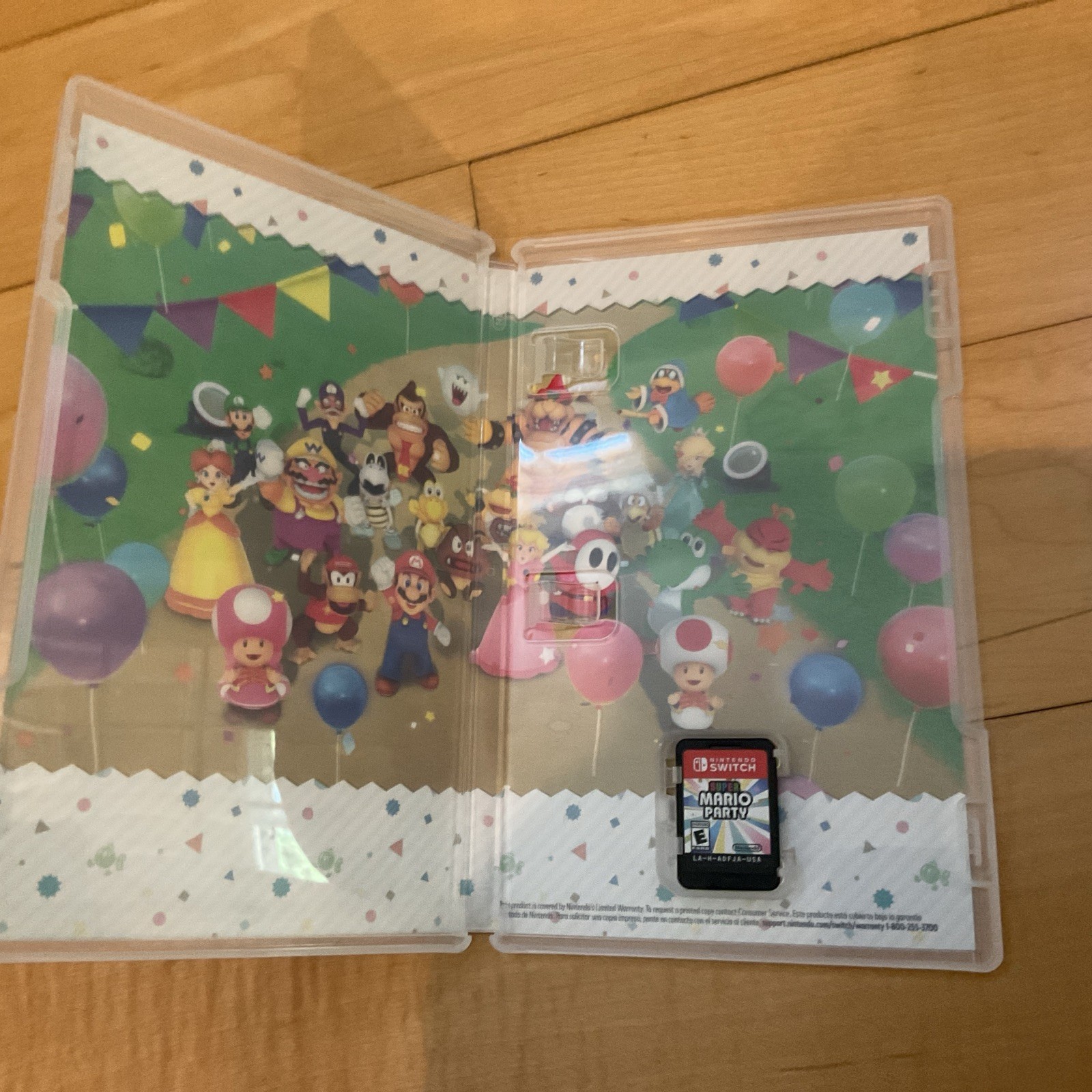 Super Mario Party 2018 Nintendo Switch, Complete with Case and Game