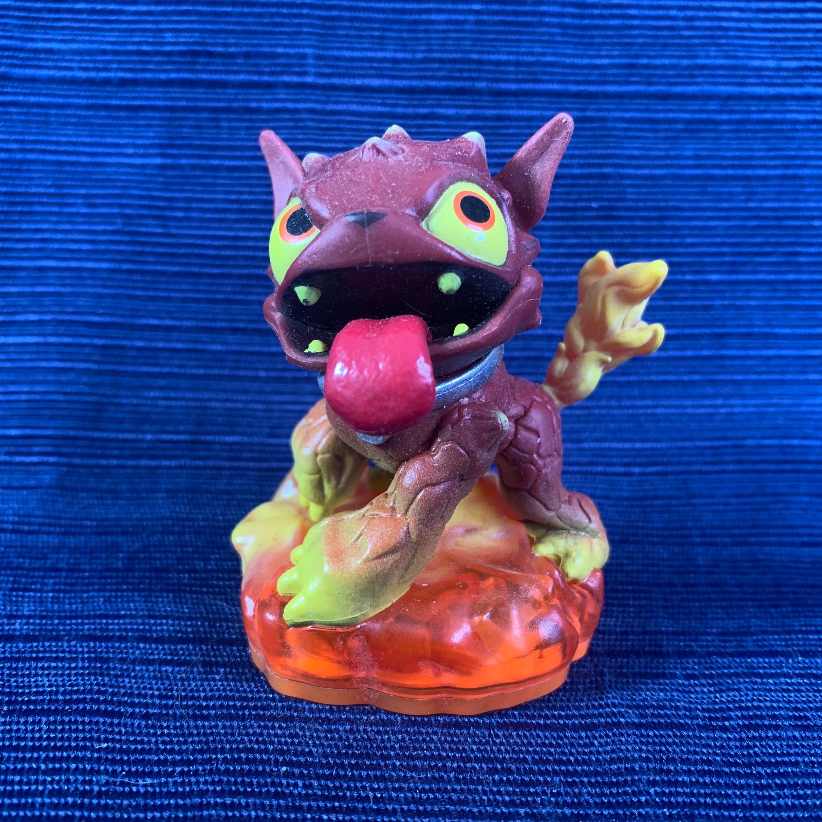 Skylanders Giants Lightning Rod w/ Card Jet Vac Hot Dog Figure Lot of 3