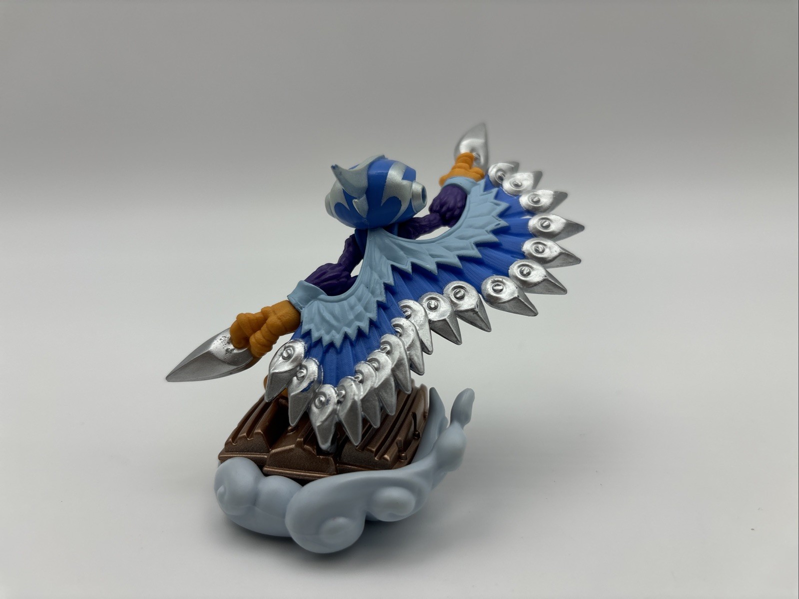 Skylanders Superchargers: Stormblade & Sky Slicer Two Figure Set – Activision