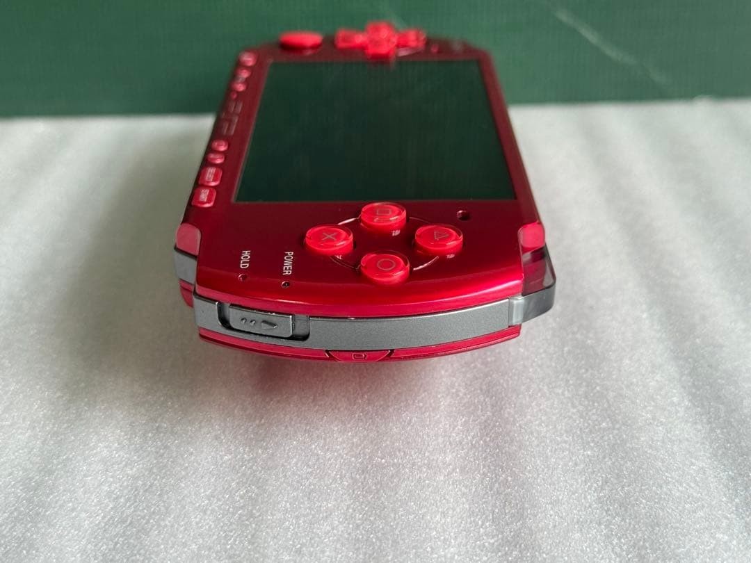 Excellent Sony PSP-3000 Red Console , Charger, memory card Tested