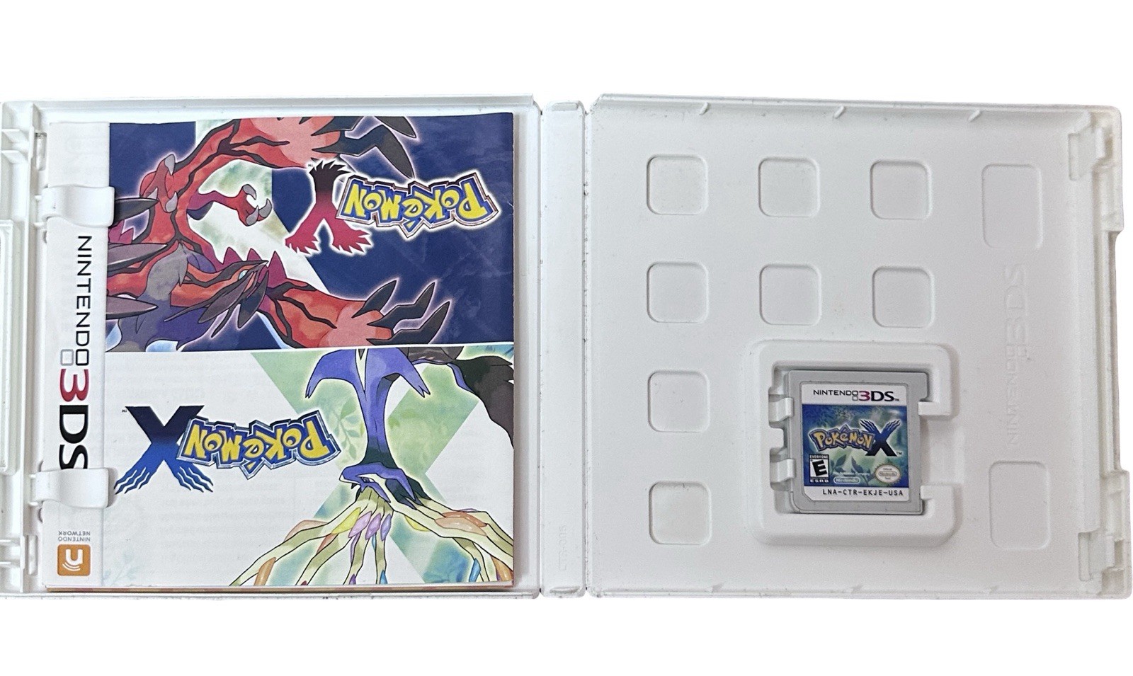 Pokémon X Nintendo 3DS – Authentic Complete CIB w/All Manuals
