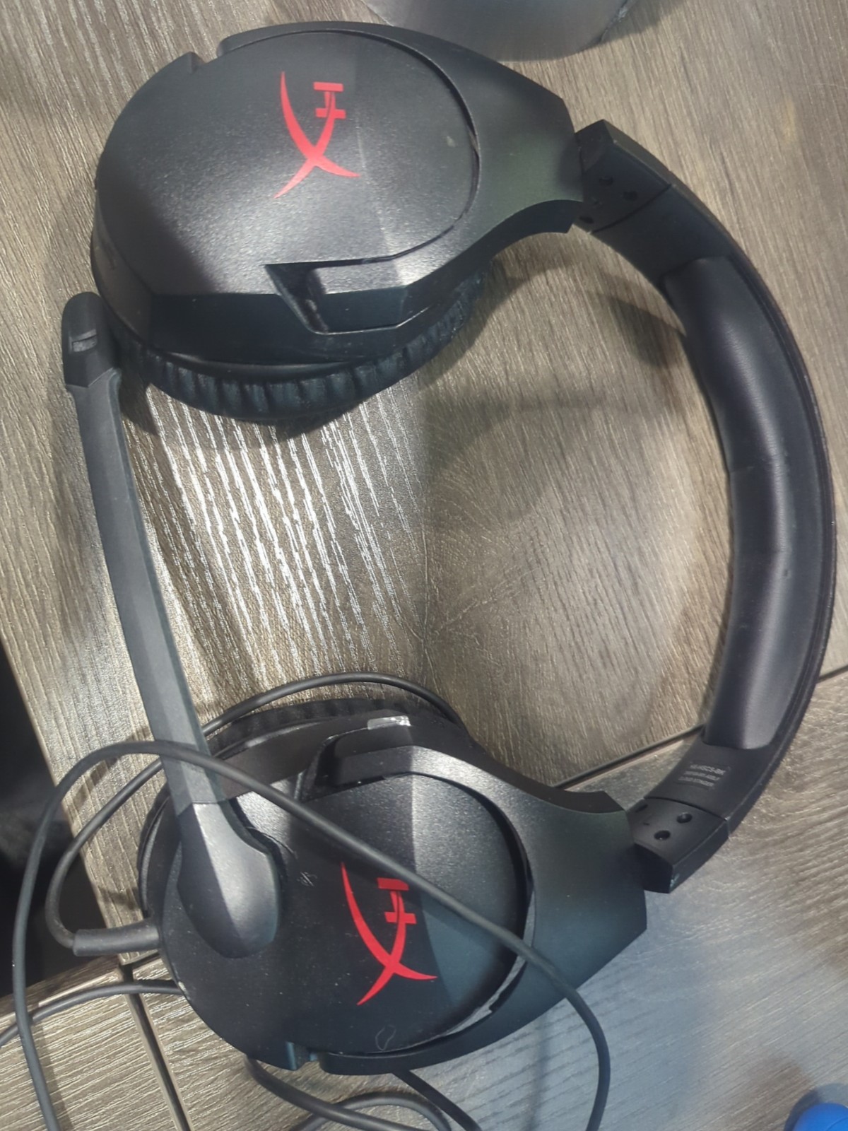 Black And Red Hyper X Gaming Headset For Xbox Very Lightly Used.