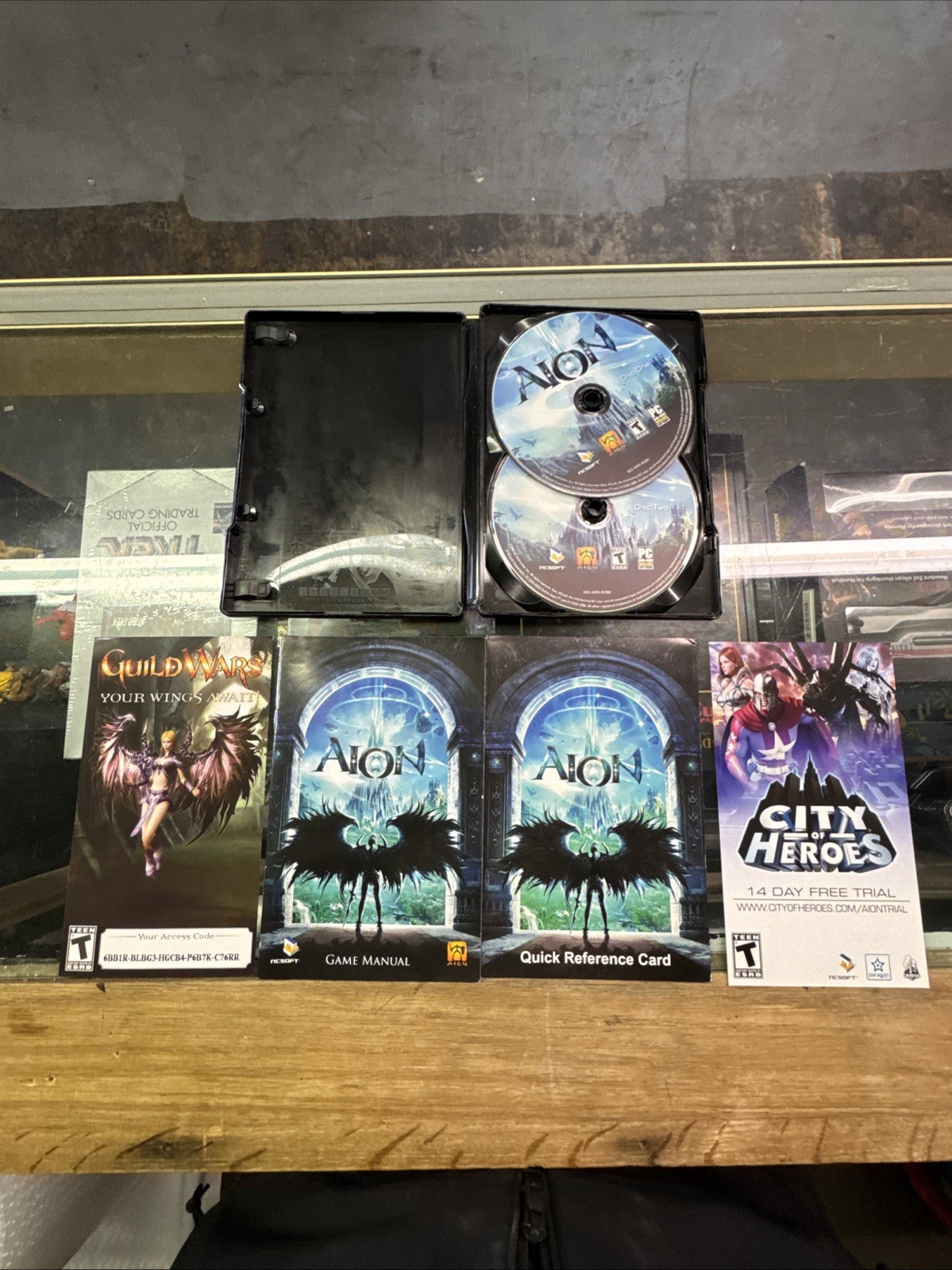 Aion Limited Edition Steel Case (PC, 2009) CIB, Manual, Extras