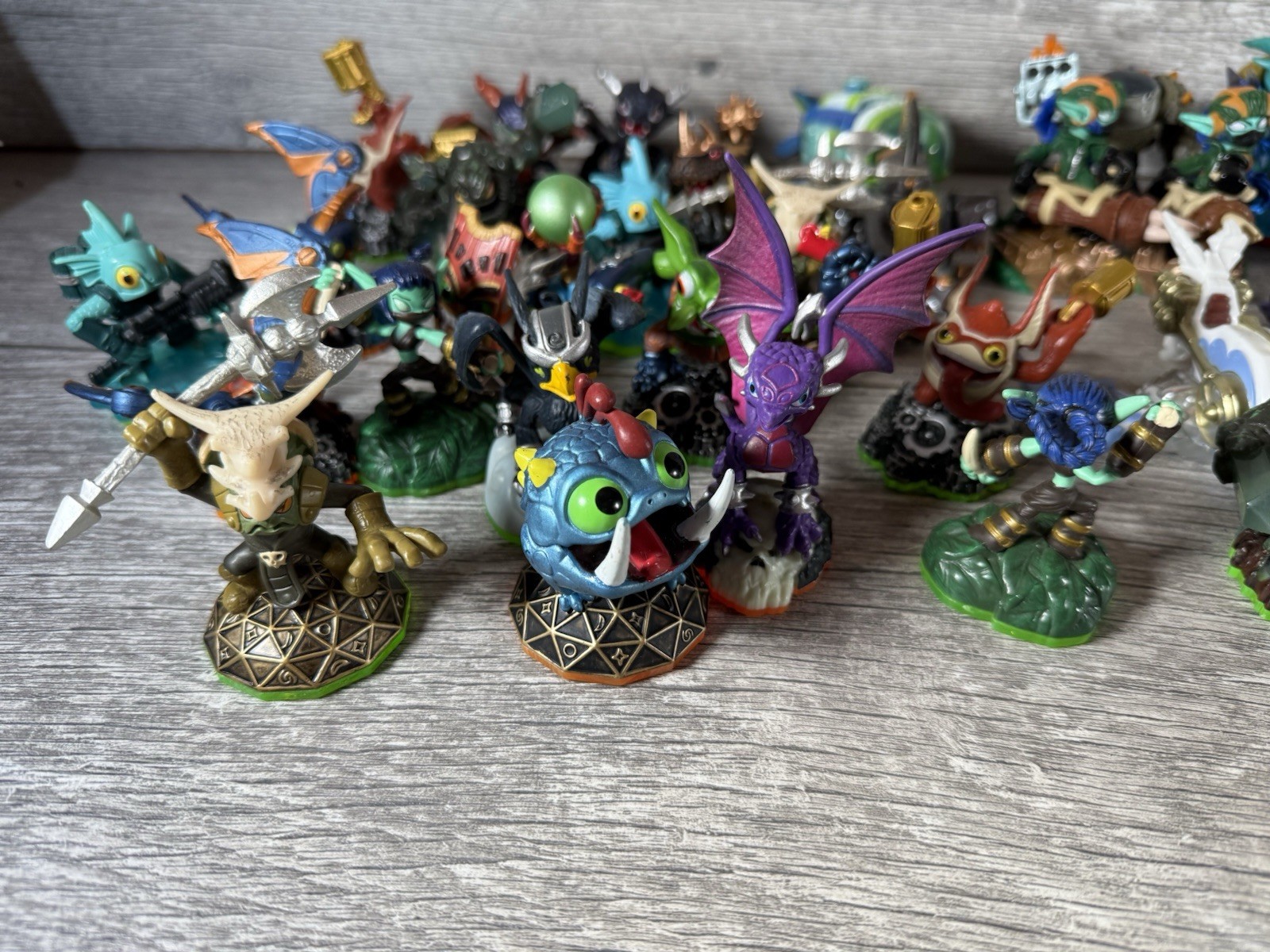 Activision Skylanders LOT OF 38: Trap Team, Superchargers & Spyros Adventures