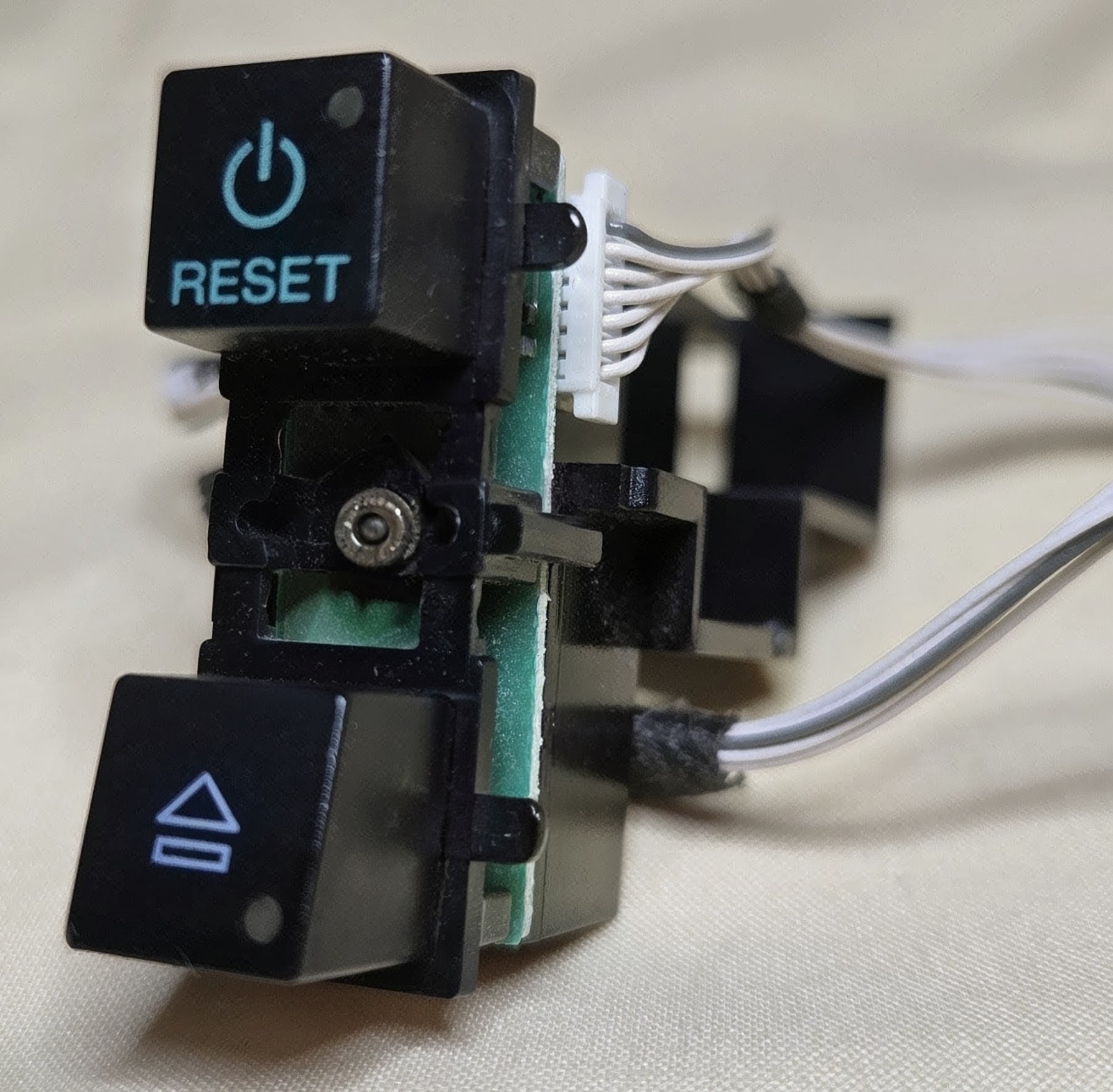 PlayStation 2 *30001 reset eject button-“Wired” Not Ribbon Cable Hard To Find