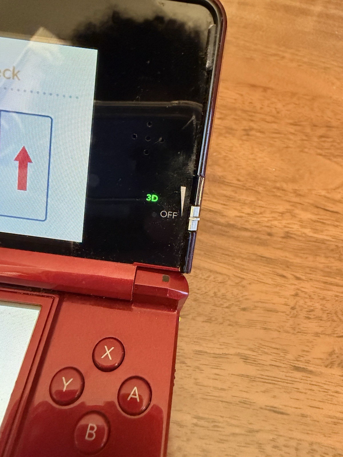 Nintendo 3DS Flame Red (Charger/Stylus/5 Games Included)