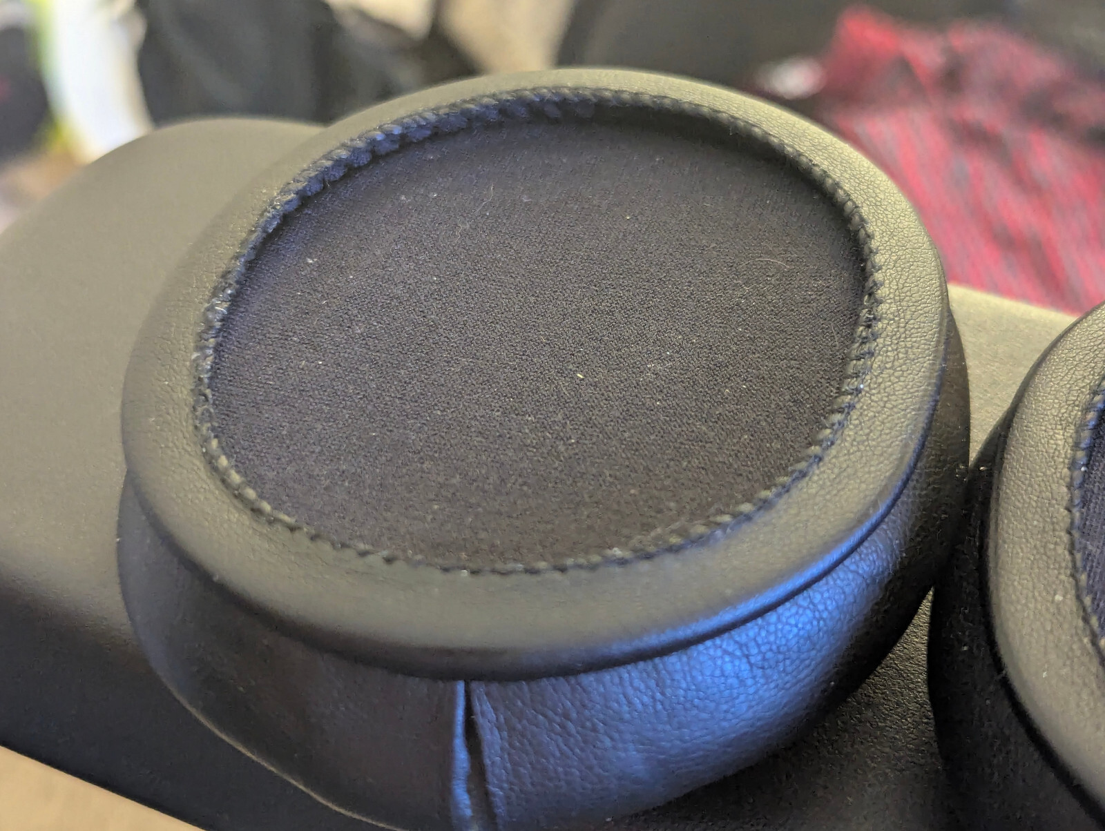 SteelSeries Arctis Pro Black Soft Synthetic Leather + Memory Foam Ear Cushions