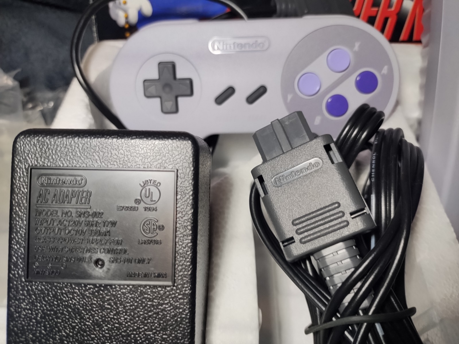 Super Nintendo Control Deck Console System in Box with Game SNES