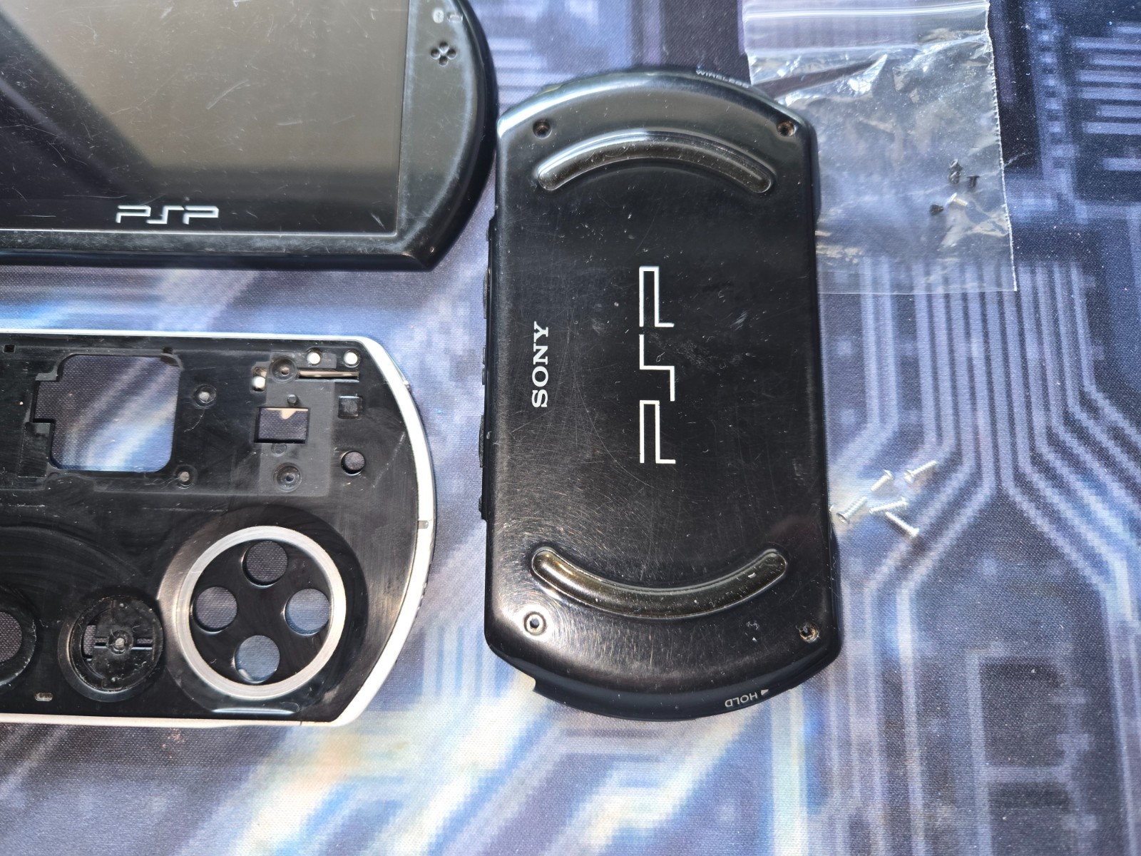 Sony PSP Go Genuine Original Shell, Screws, and Screen for Parts (#2)