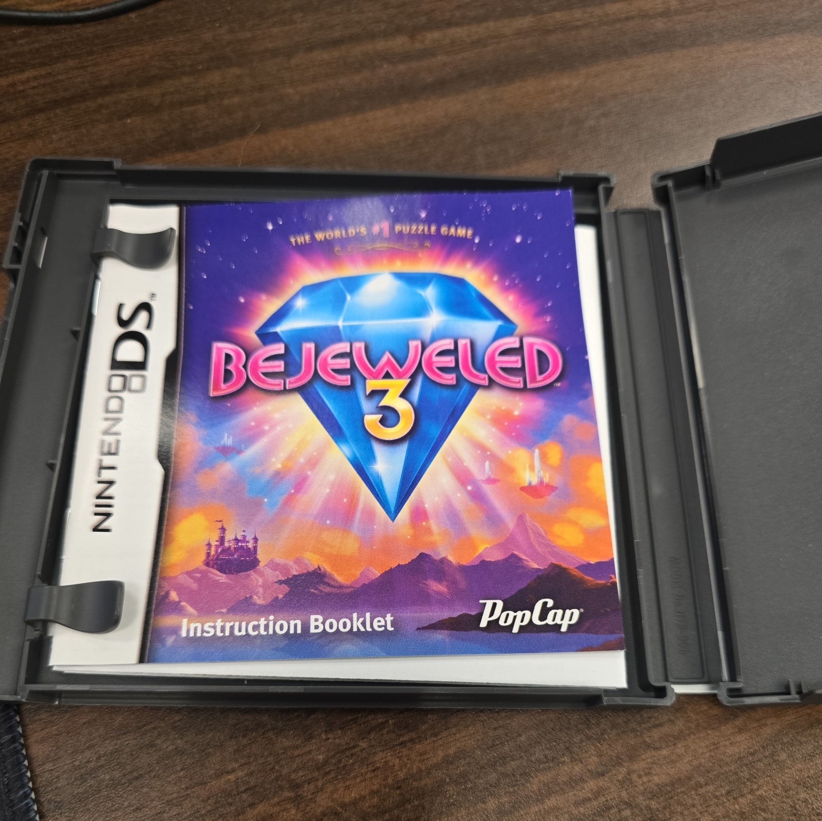 Bejeweled 3 Nintendo DS with Slipcover Brand New condition