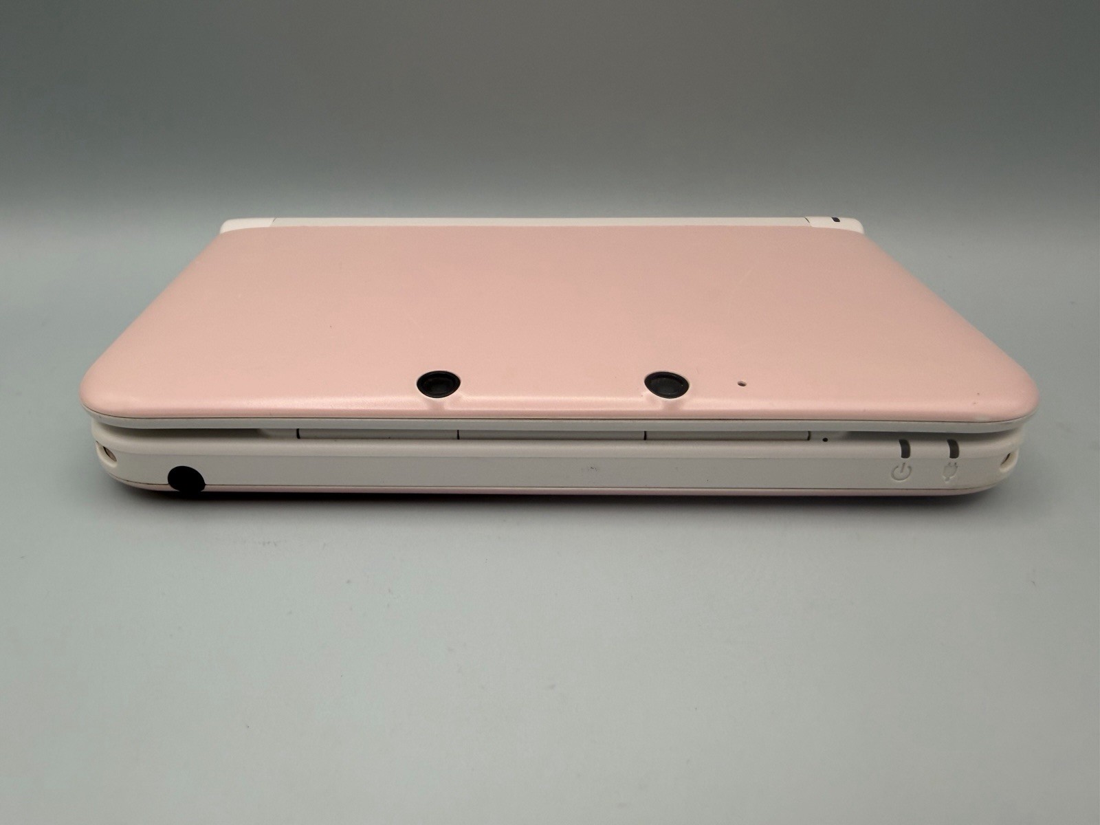 Nintendo 3DS XL LL Pink and White Handheld Console with new charger