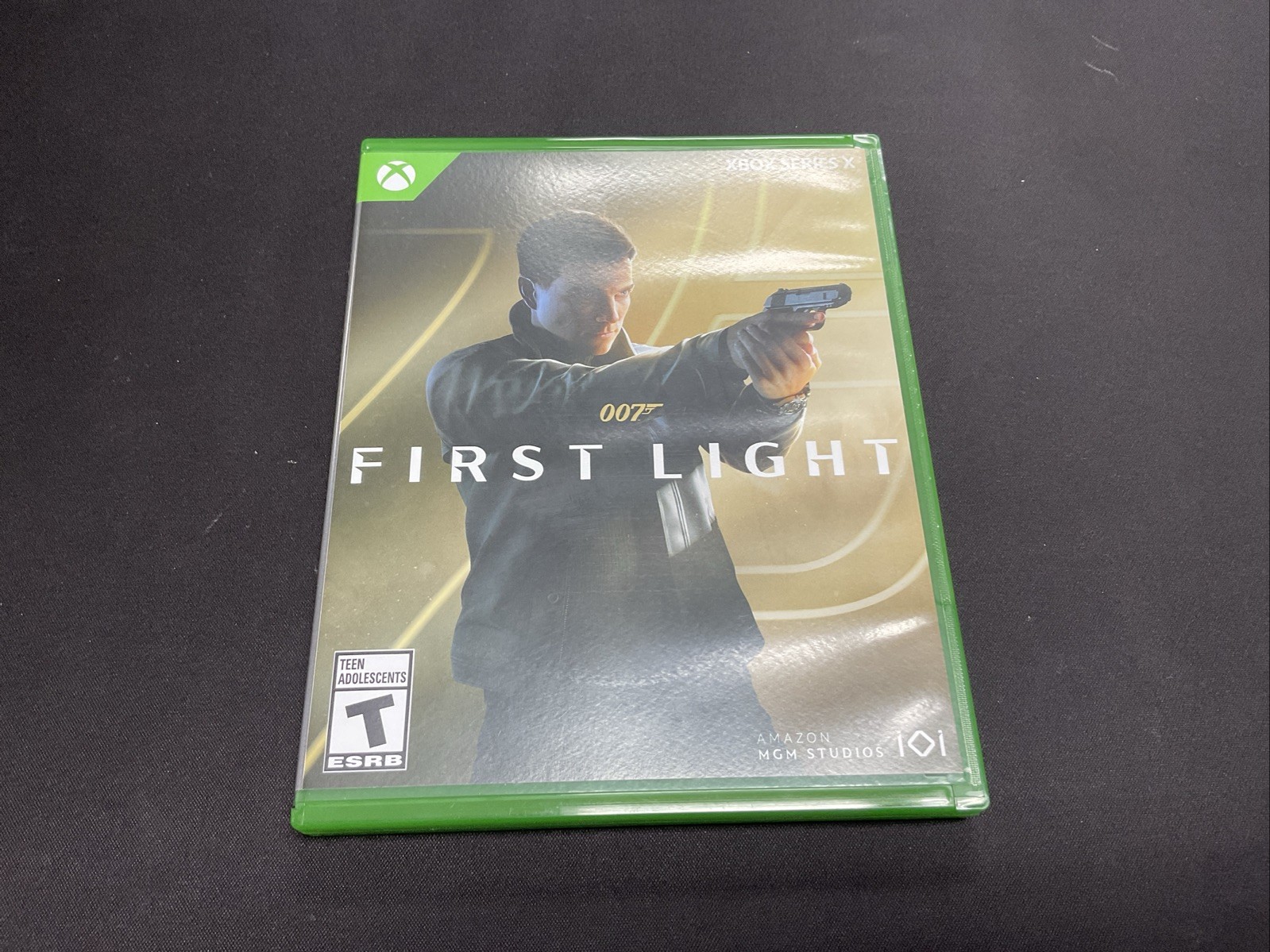 007 First Light for Xbox Series X [Used Very Good Video Game] Xbox Series X