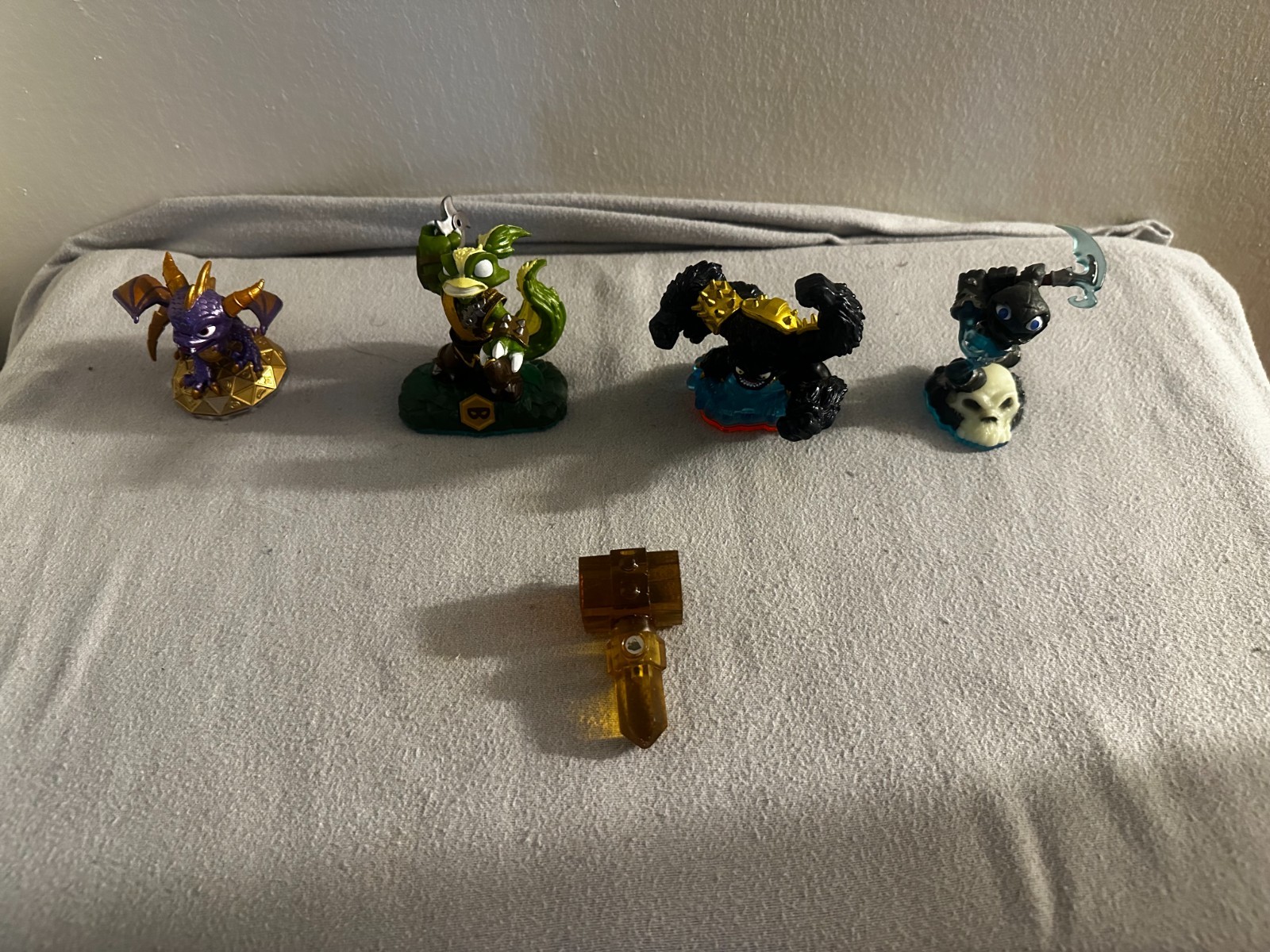 Skylanders Character/Adventure Pack/Items Lot