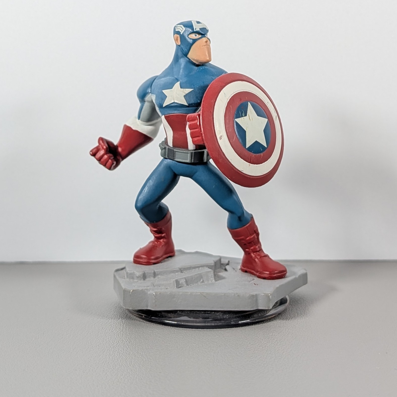 Disney Infinity 2.0 Figure – *Captain America | Marvel Character Toy Box