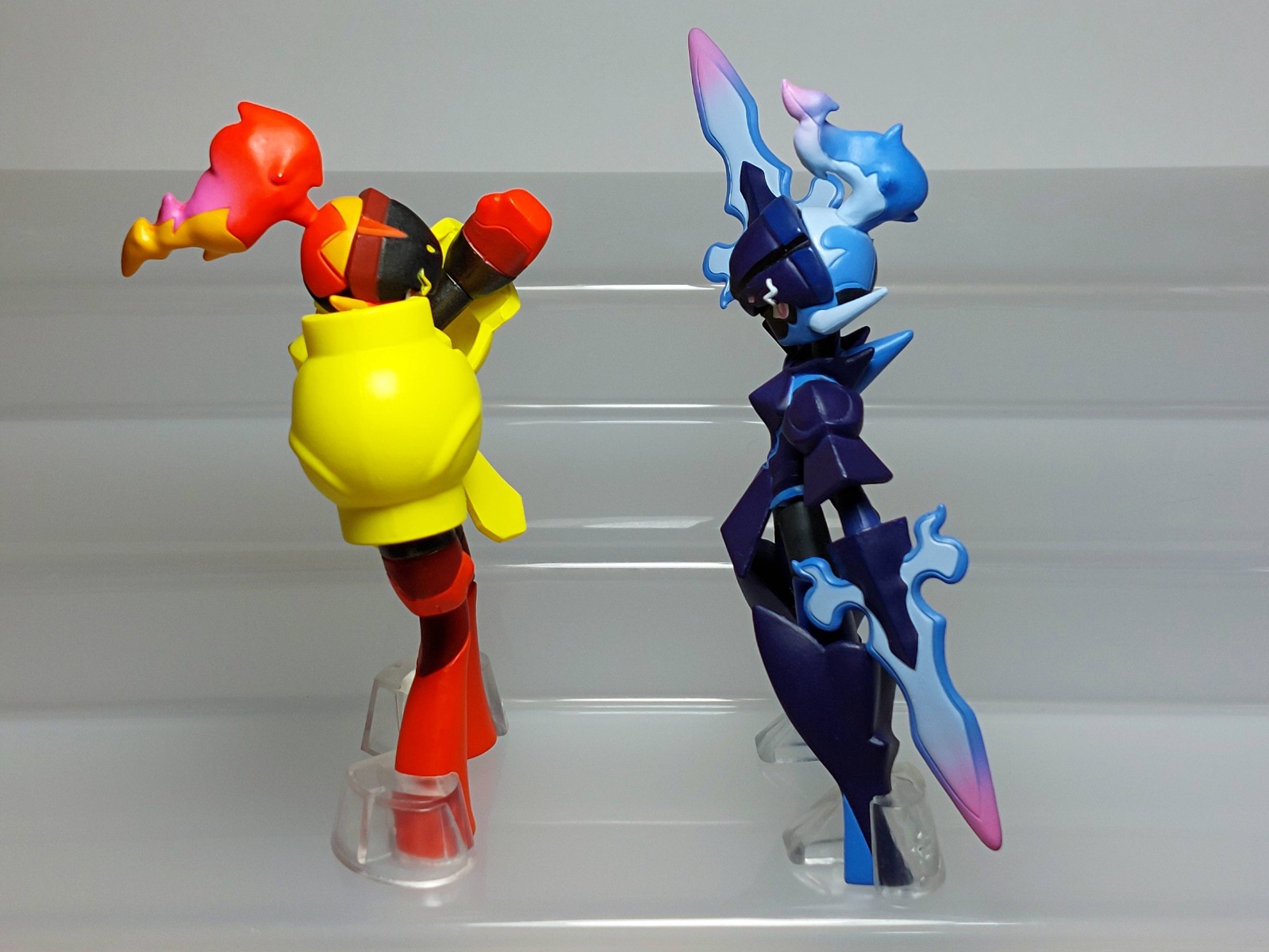 Pokemon Assembled and Moveable! Ceruledge Armarouge Premium Bandai 4.9in