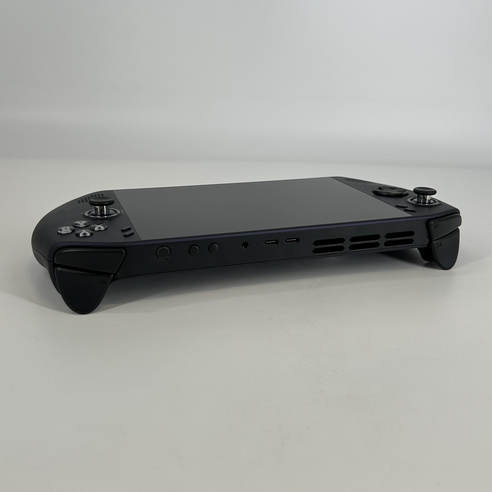 Lenovo Legion Go S Handheld Console Nebula Nocturne 512GB w/ Charger – Excellent
