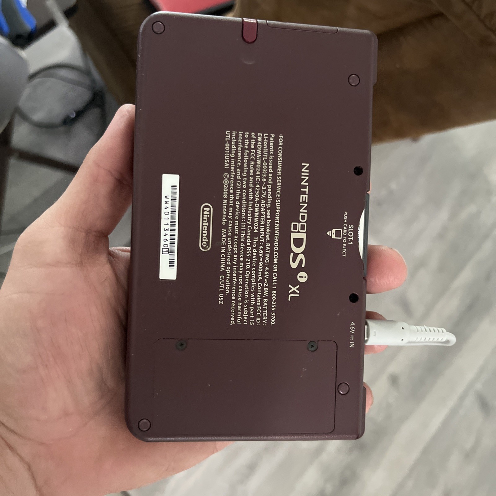Nintendo DSi XL DS Burgundy Wine Red UTL-001 , Charger Little Discolored