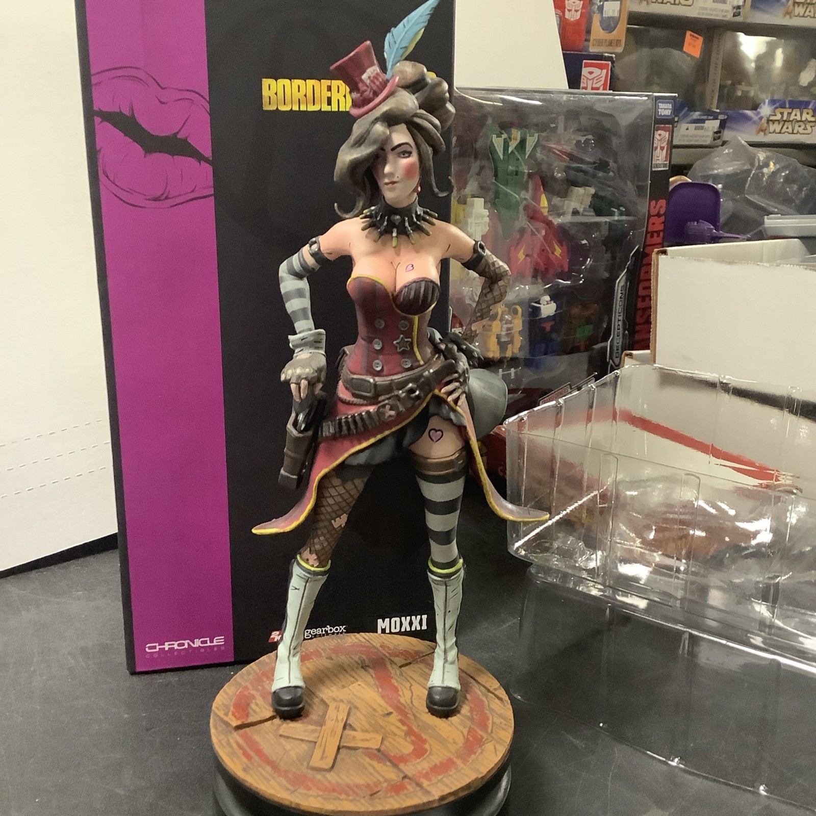 Borderlands 3 Mad Moxxi 9″ Statue Figure Modern Icons ThinkGeek Excl. w/ Box