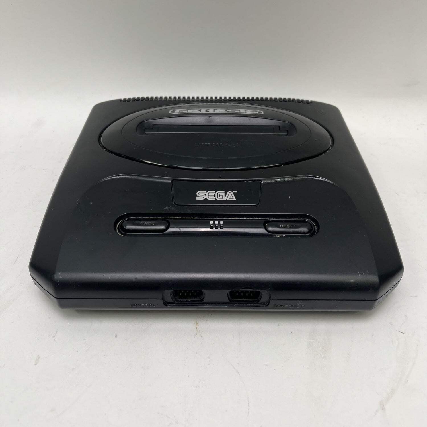 Broken Sega Genesis Console Gaming System Only MK-1631 No Video