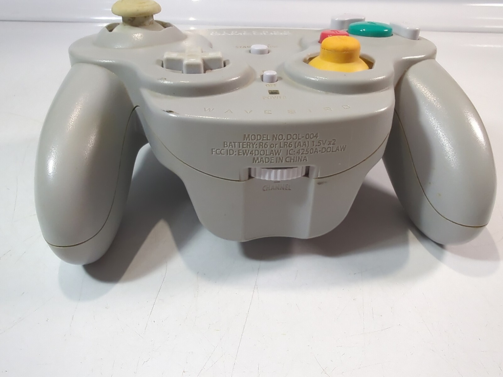 Nintendo GameCube WaveBird Wireless Controller Silver OEM No Receiver Powers On