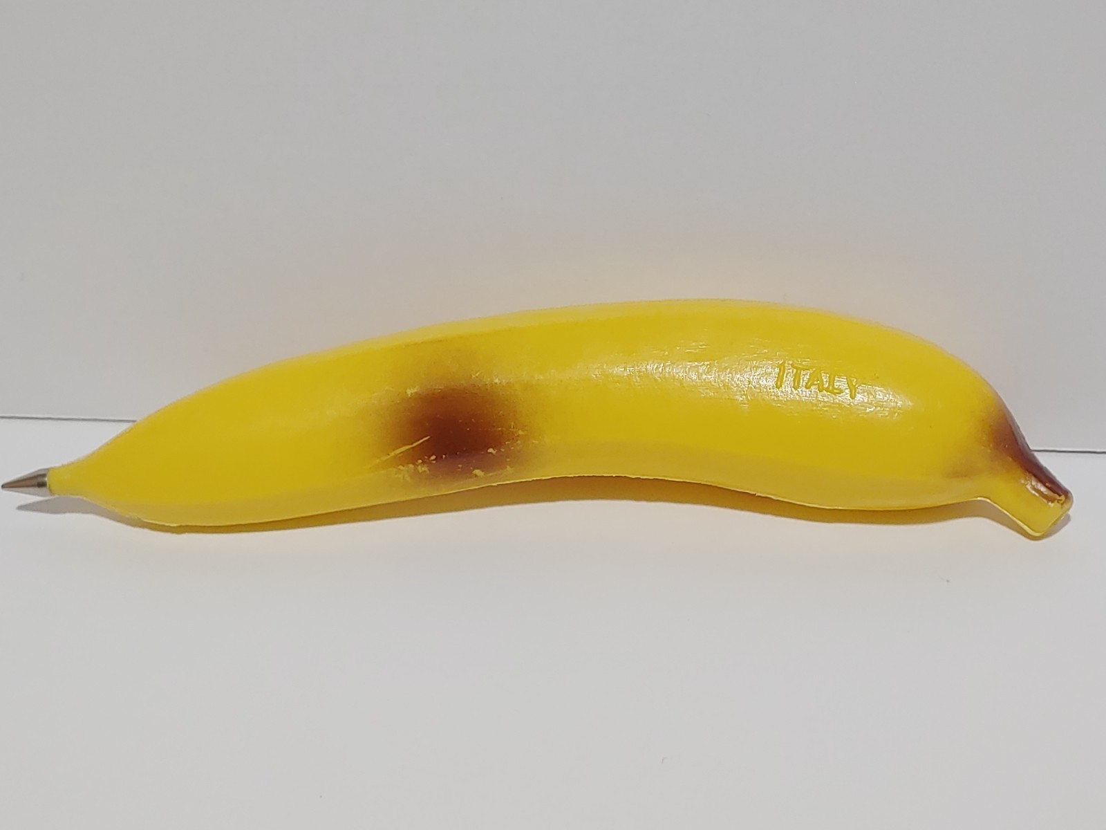 Nintendo Donkey Kong 64 DK Banana Press Kit Promo Pen N64
