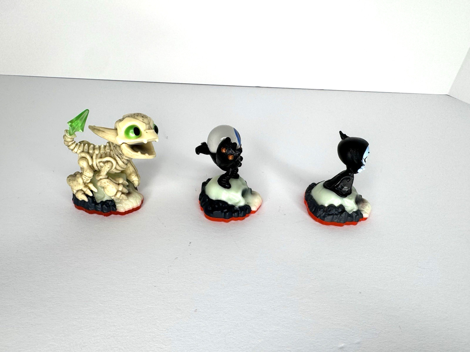Skylanders Trap Team Undead – Hijinx, Eye Small, Funny Bone + Axe and Hand Traps