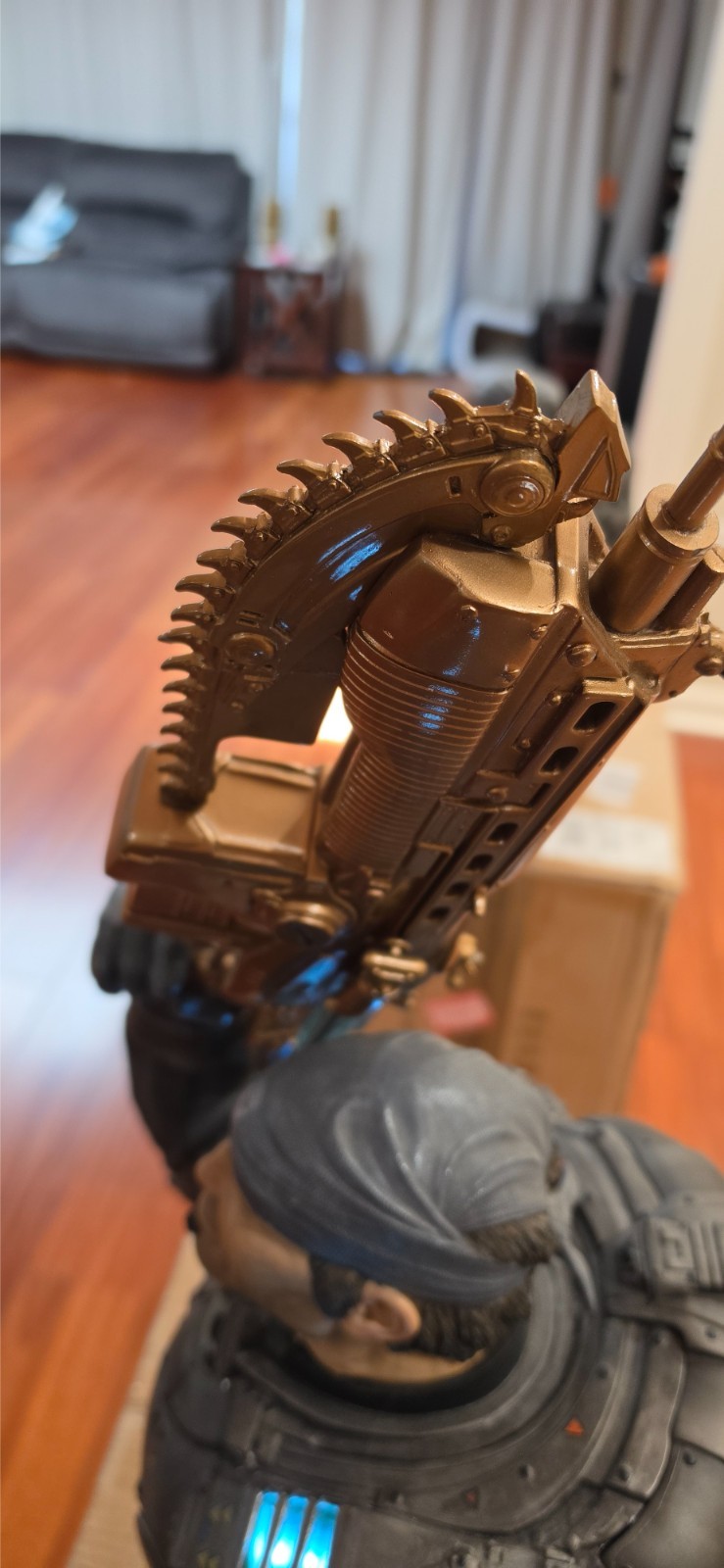 Triforce Gears Or War 2 Marcus Fenix Epic Scale Bust Gold Lancer Ed. *Damaged*