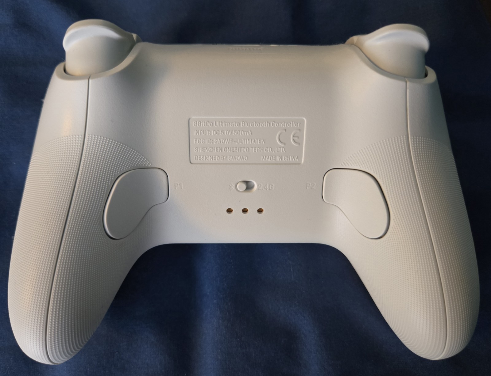 8BitDo Ultimate Bluetooth Wireless Controller with Travel Case Special (White)