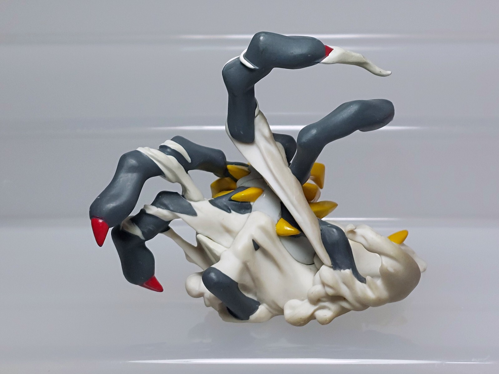 Giratina Pokemon Preorder Bonus Figure Kaiyodo 2009 Exclusive Japan H05 2.6in