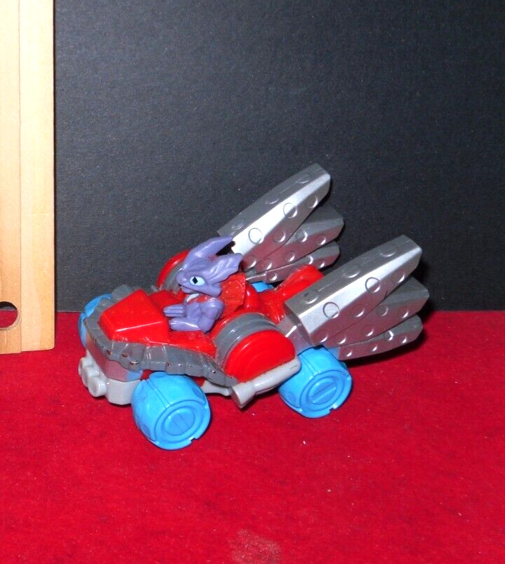 Skylanders Lot of 2 Figures Wallop & Spitfire