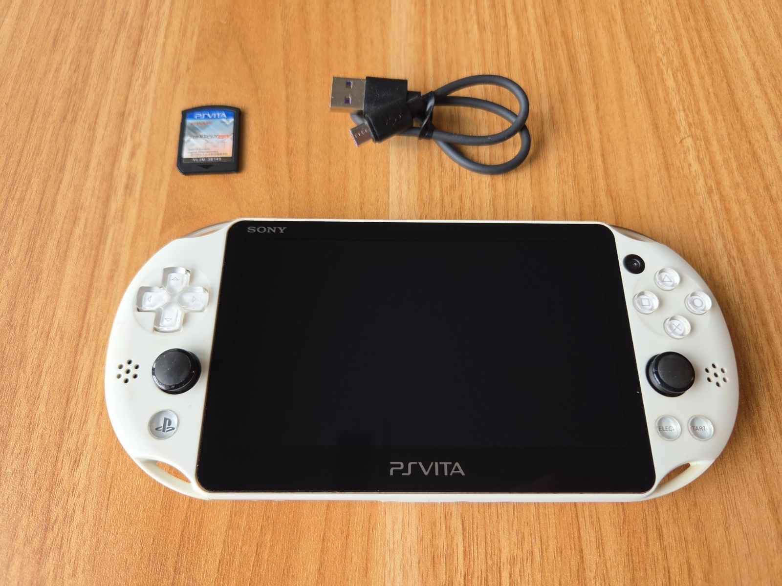 Sony PS Vita PCH-2000 Slim White + Charger GREAT CONDITION US SELLER