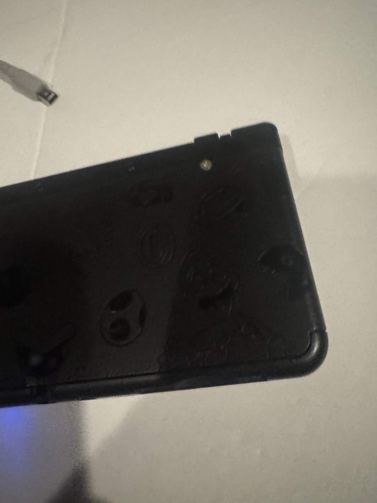 Nintendo 3DS – Original Super Mario Edition (Black Friday) w/charger