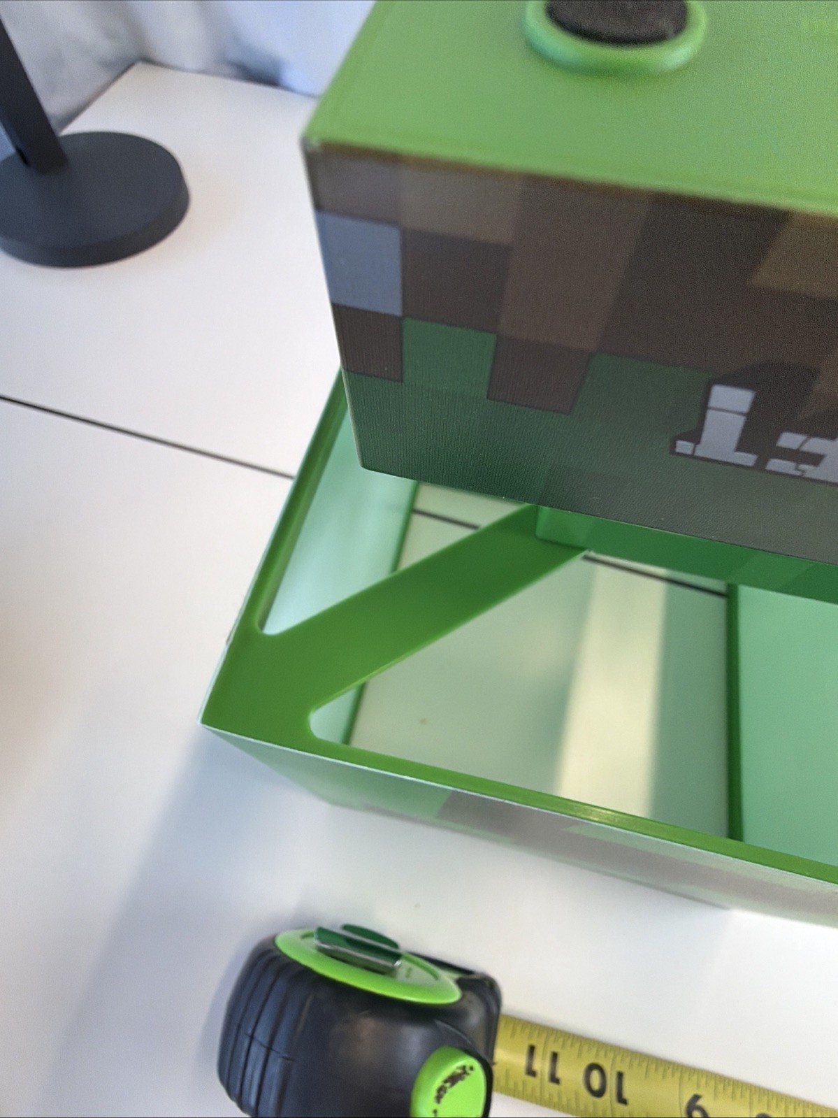 Paladone Minecraft Green Creeper Icon Lamp – Battery or USB Powered