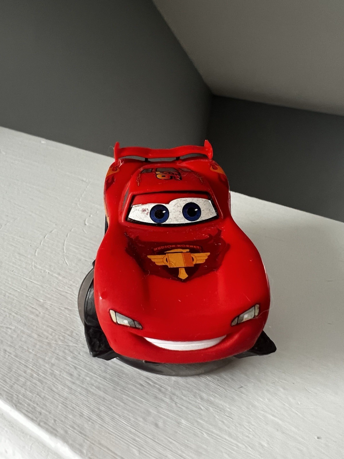 Disney Infinity Cars Figure Lot 3 – Tow Mater, Lightning McQueen Holly Shiftwell
