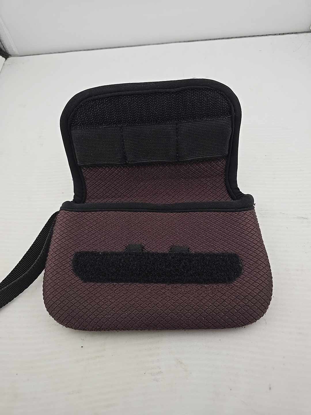 Nintendo 3DS Travel Carry Case Pouch 2011 RDS Industries Soft Padded Case