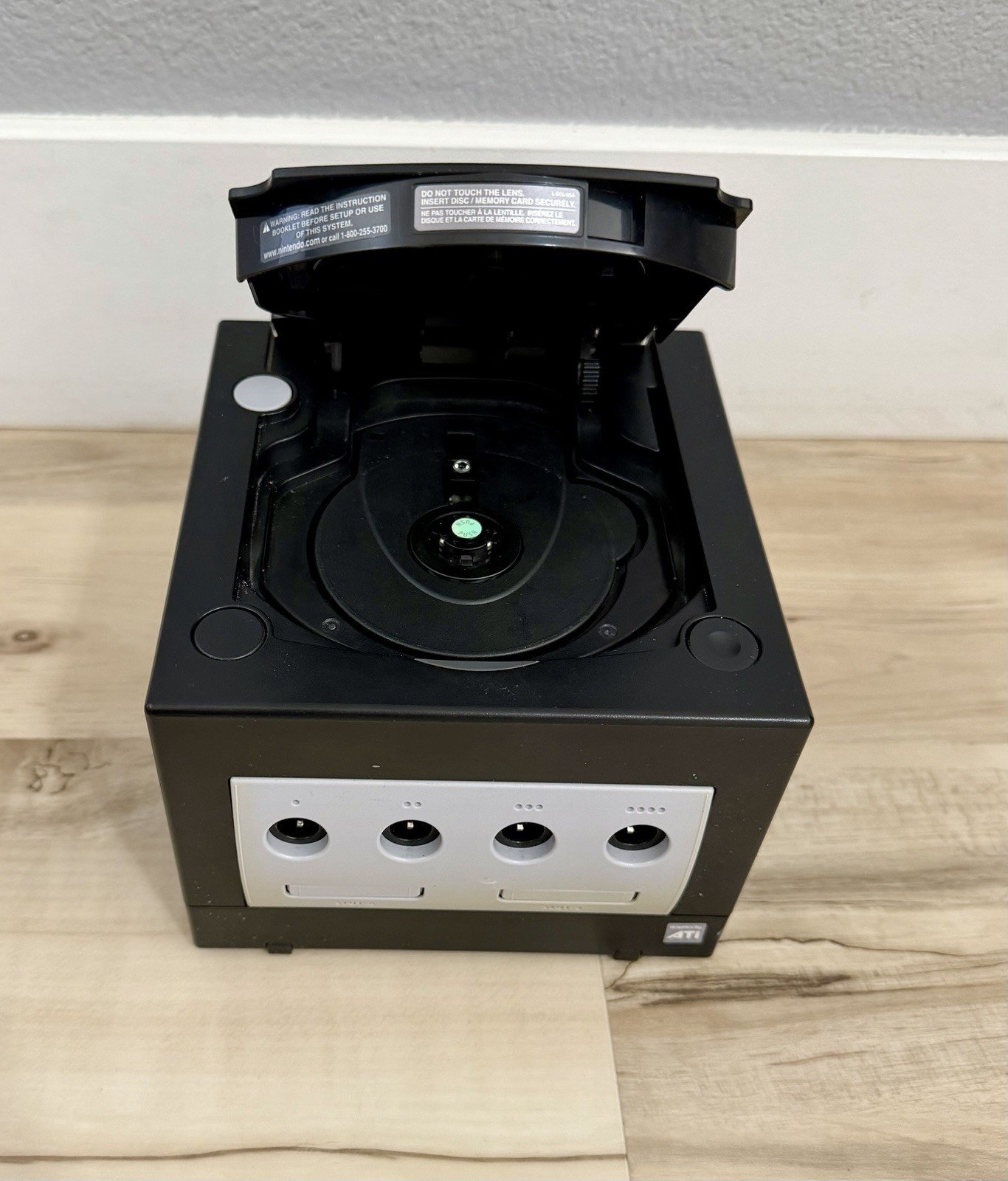Nintendo GameCube DOL-001 Gaming System Silver Console W/ Controller + Games