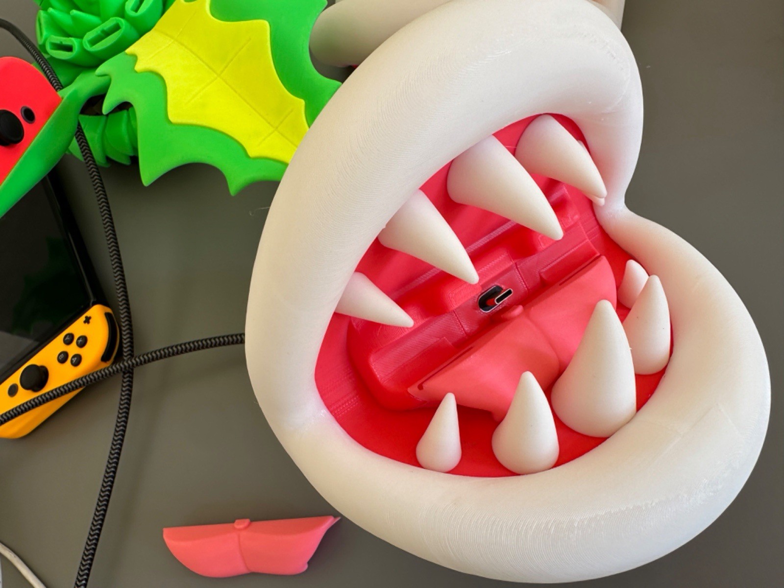 Custom 3D Printed Piranha Plant Nintendo Switch Dock – Charging & TV Hub Stand