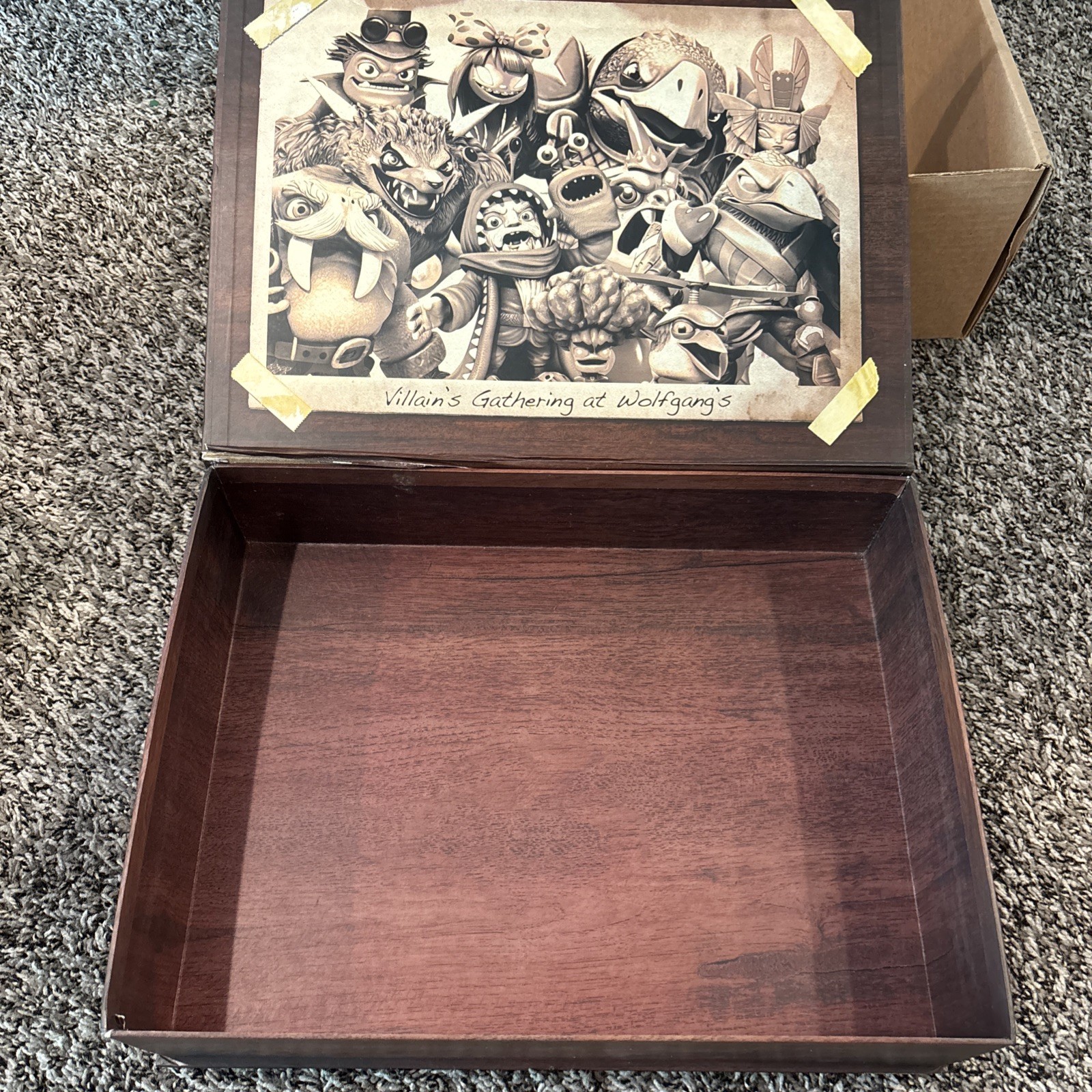Skylanders Trap Team Storage/Display Chest Case Collectors Box Missing Insert