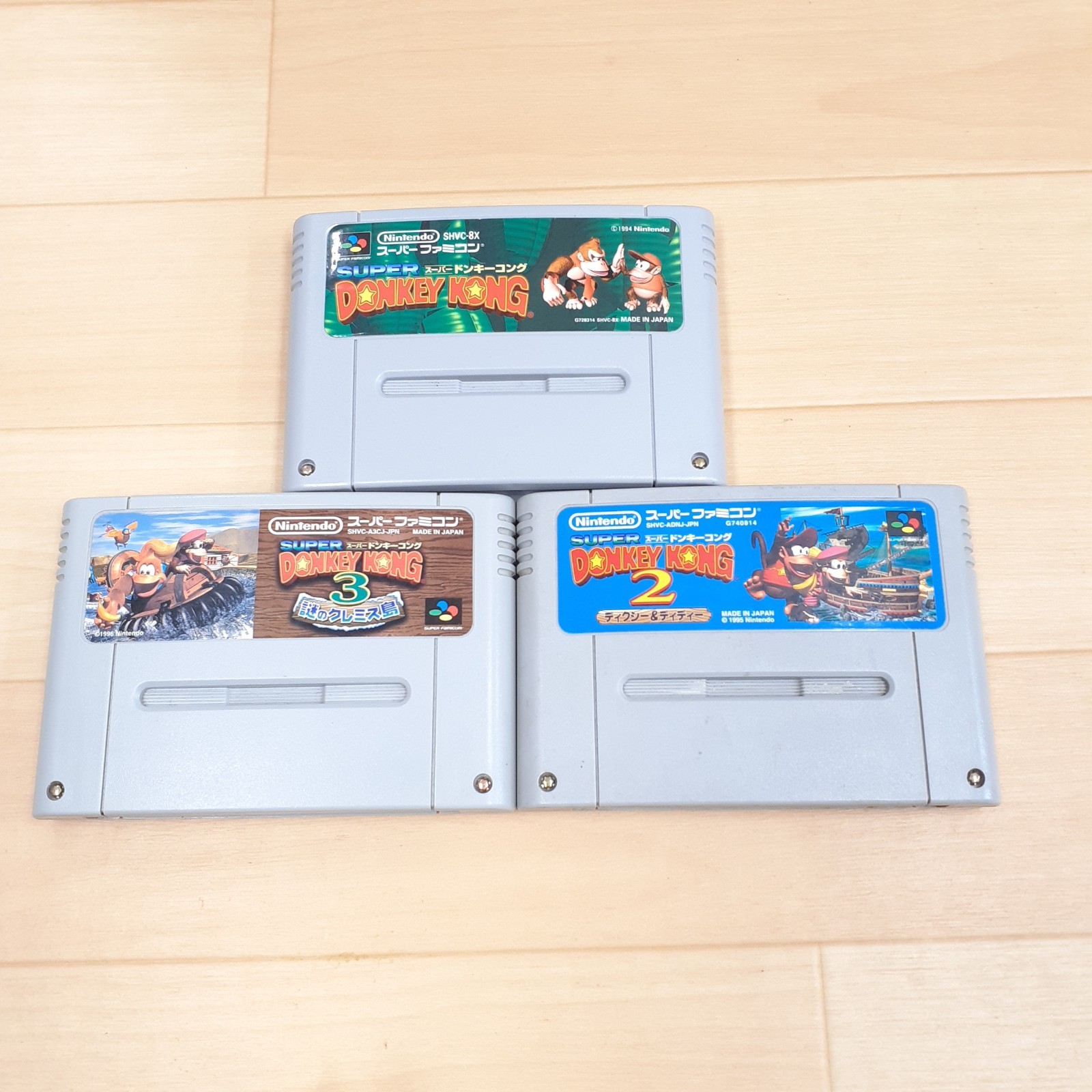 Nintendo Super Famicom Console Japan with Super Mario Storage Case &6 Games SNES