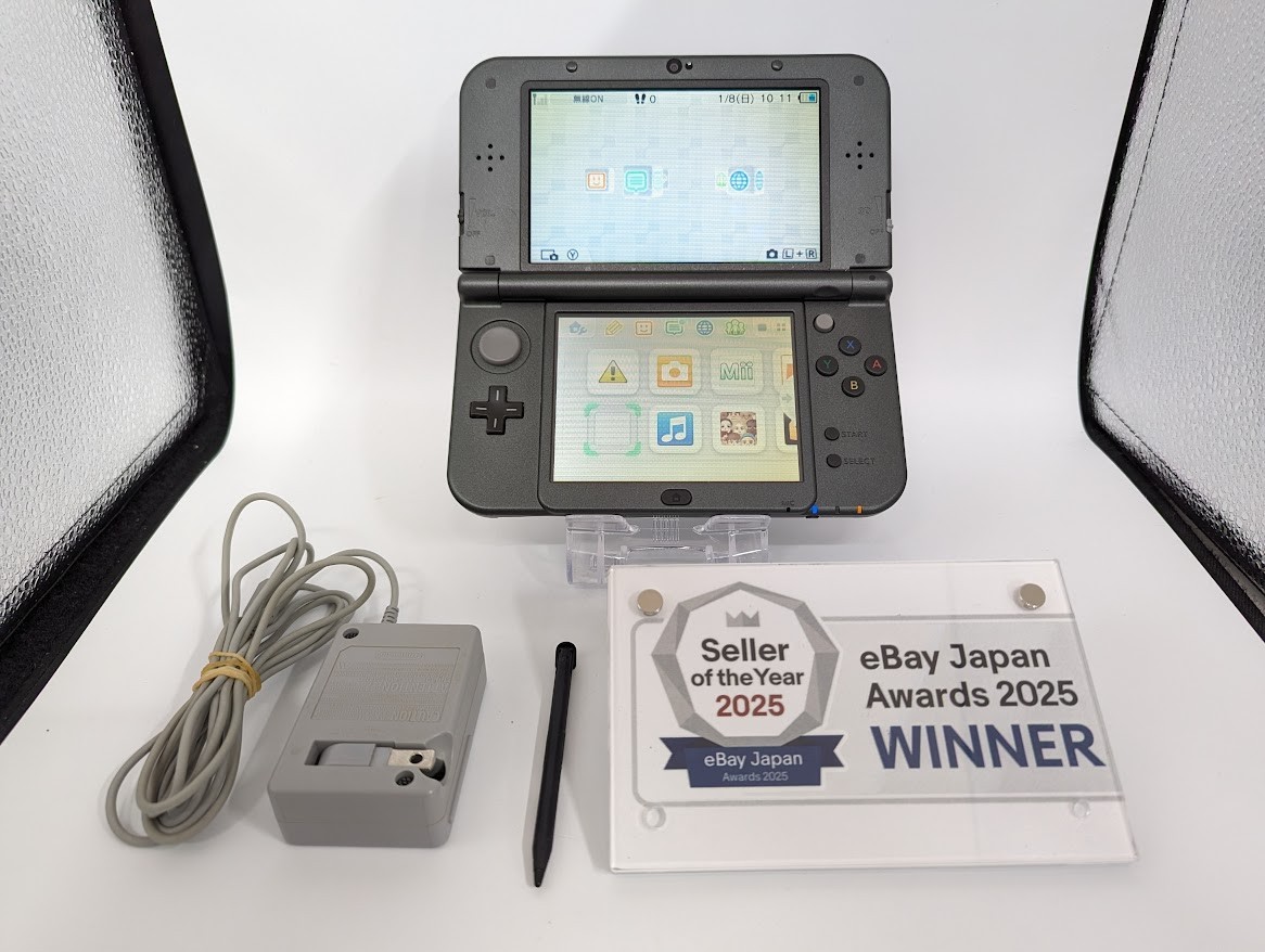 B131 Nintendo new 3DS LL XL console Metallic Black Japan w/pen adapter fx