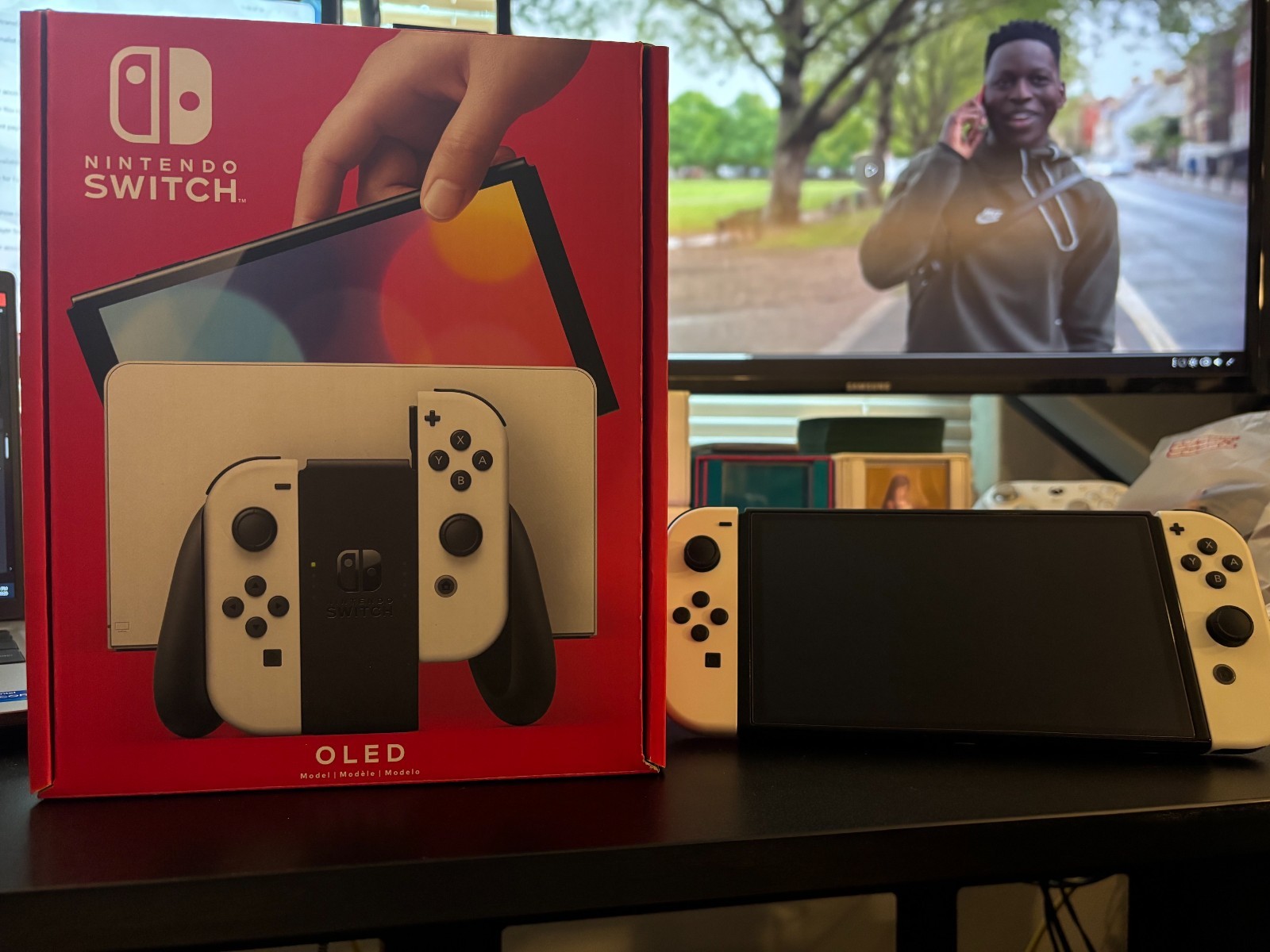 Nintendo Switch OLED Model Console w/ Tomtoc Hard Case – 64GB – White