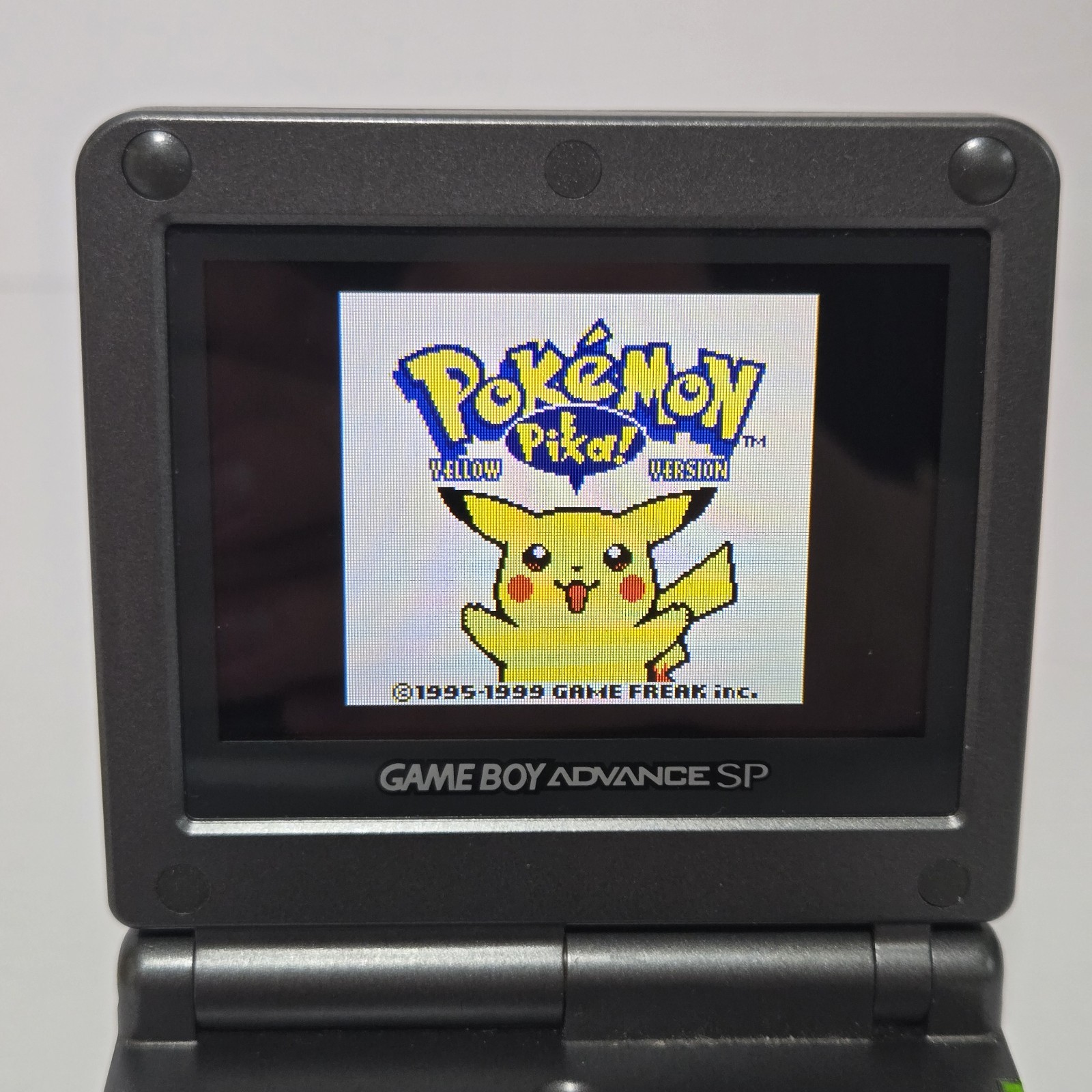 Pokémon Yellow New Battery Special Pikachu Edition (Nintendo Game Boy, 1999)