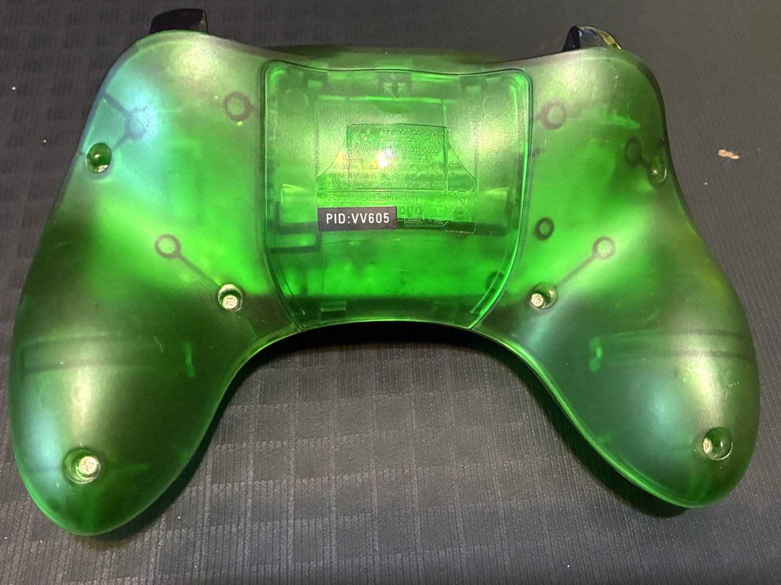 Vintage Logitech Green Attack Controller XBox Lights up Not Tested