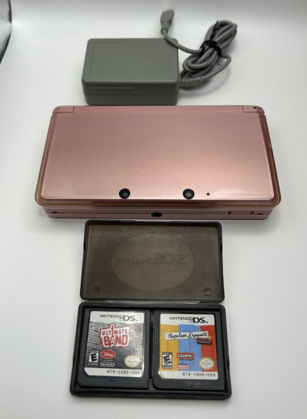 Nintendo 3DS Pink Handheld System Bundle w Charger + 2 Games / US Seller / Used