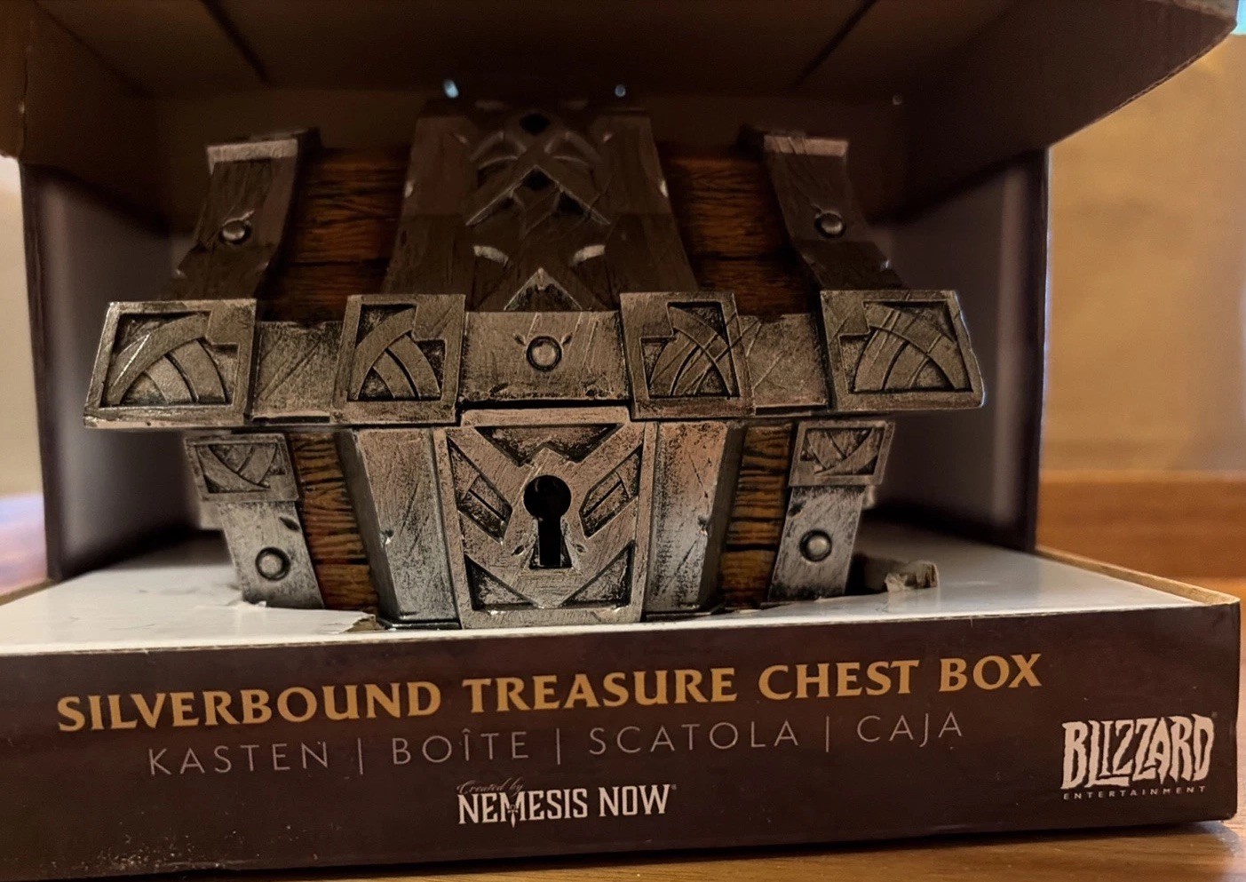 World of Warcraft Silverbound Treasure Chest Box with Key